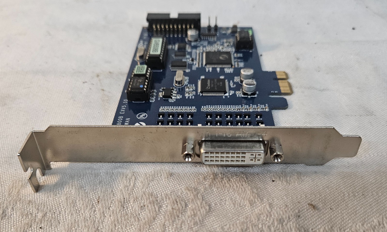 Geovision GV-600 650 800B EXV5.10 Digital Video Recorder Card PCIe WIN7,8,10