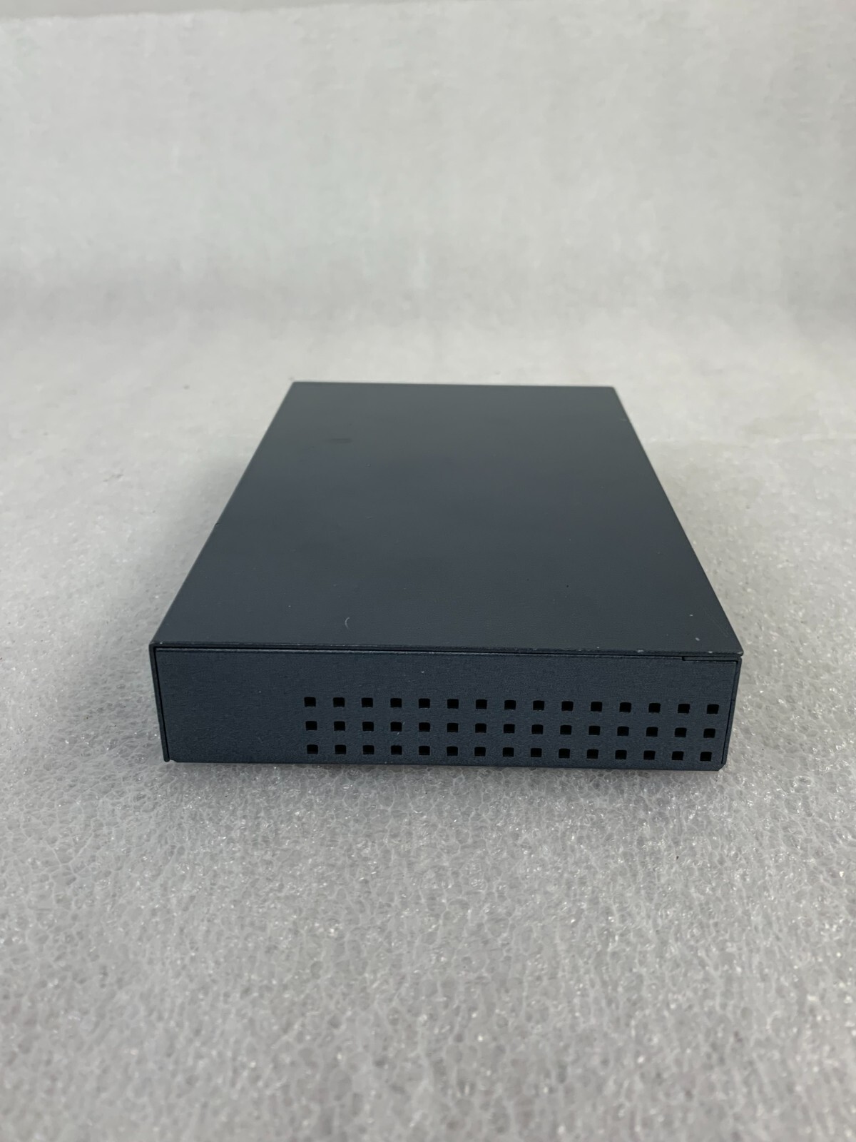 TP-Link TL-SG108 8-Port 10/100/1000 Mbps Gigabit Ethernet Desktop Switch FREE SH