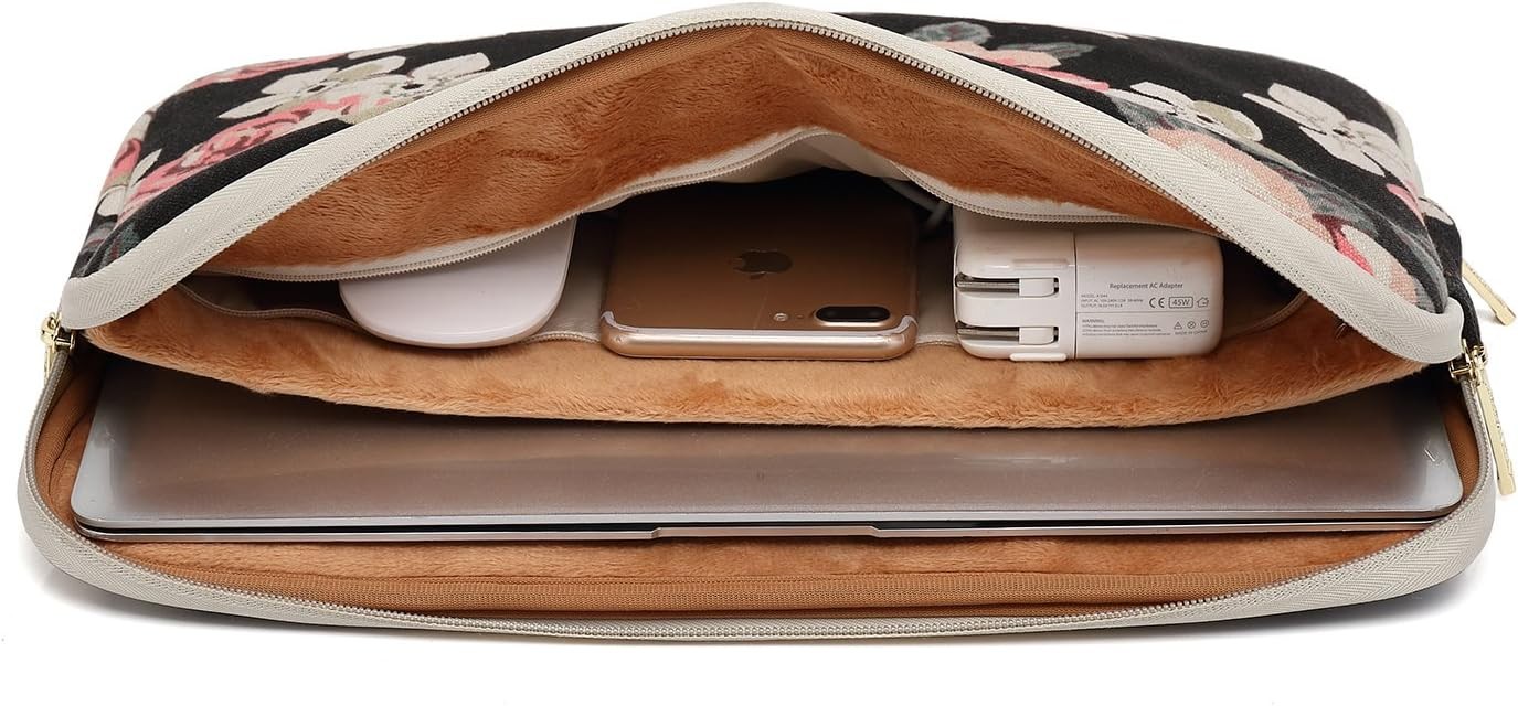 17 Inch Water-Resistant Canvas Laptop Sleeve for Laptops in Black Rose Pattern