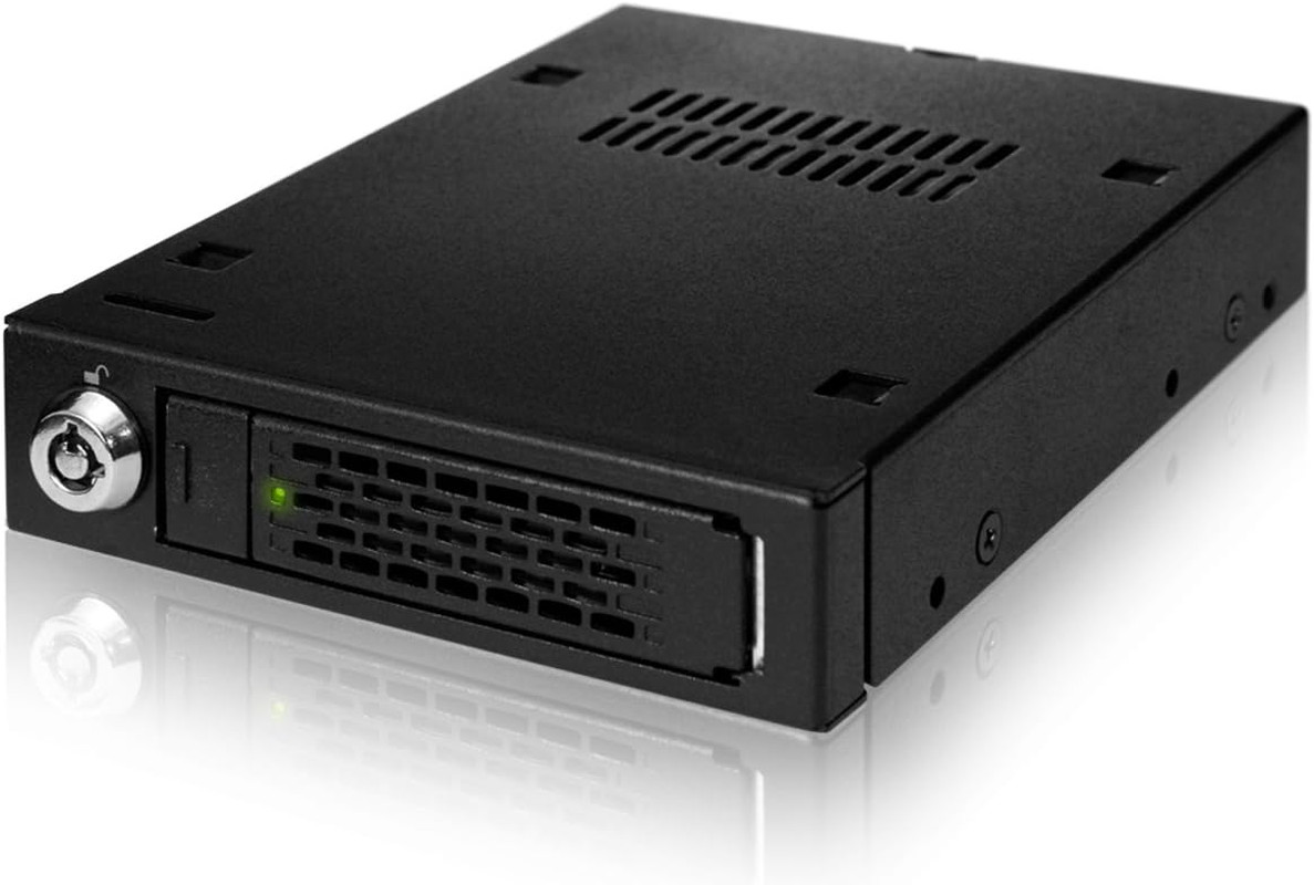 2.5″ U.2 Nvme SSD Pcie 3.0/4.0 Mobile Rack for External 3.5″ Drive Bay (147Mm De