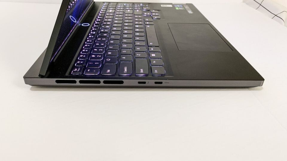 Legion Slim 7i Gaming Laptop
