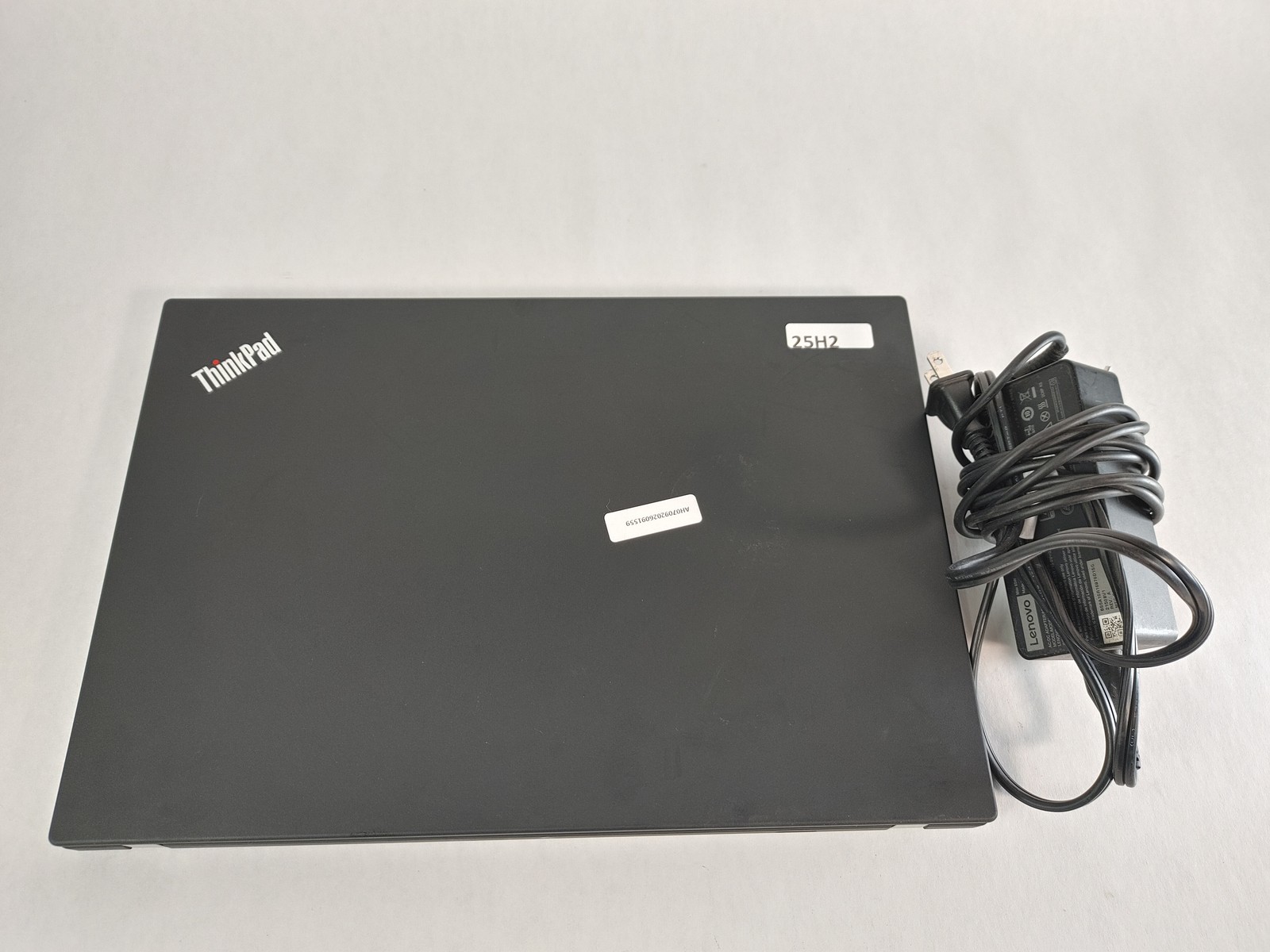 Lenovo ThinkPad T14 Gen 1 Core i7-10510U 1.80 GHz 16 GB DDR4 128 GB M.2 Windows