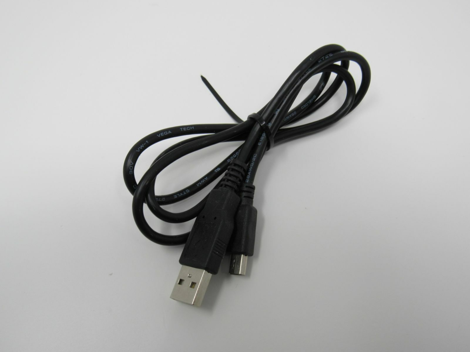 Standard USB A 2.0 Plug to USB Mini B Plug Adapter Cable 3 ft Male