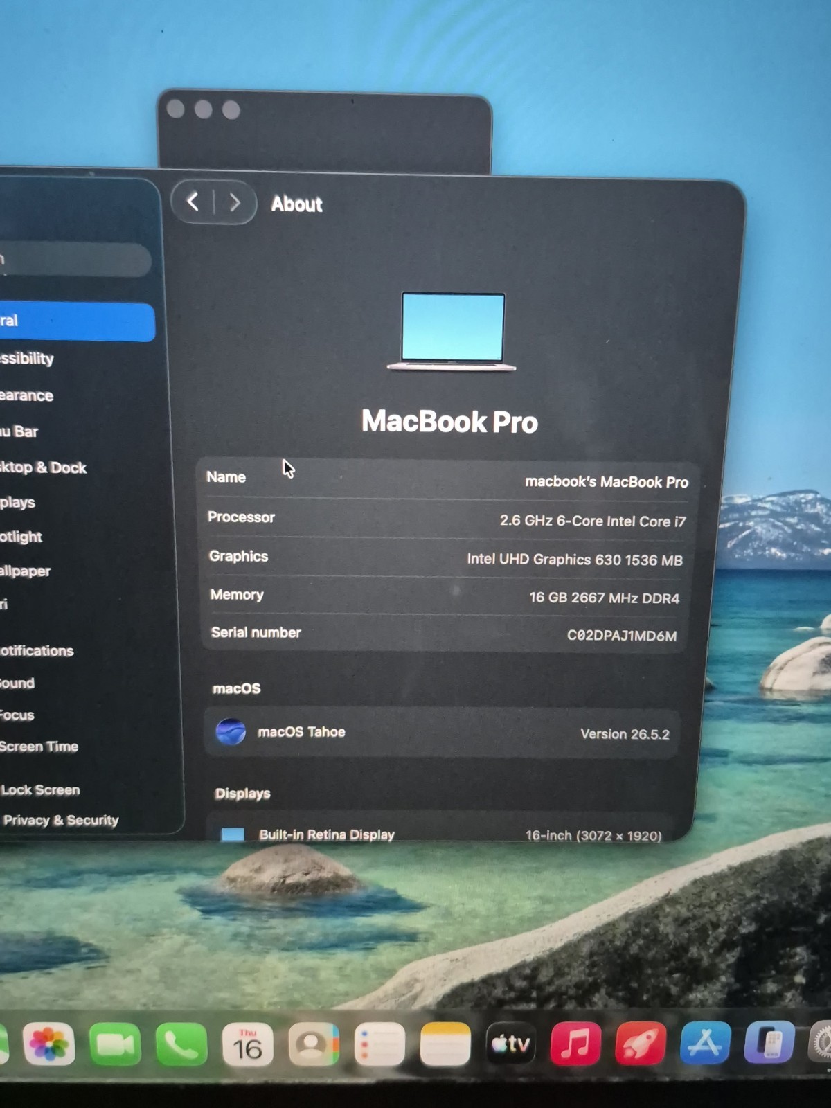 Apple MacBook Pro 16″ 2019 Intel i7-9750H Space Gray 16GB RAM 500GB SSD A2141