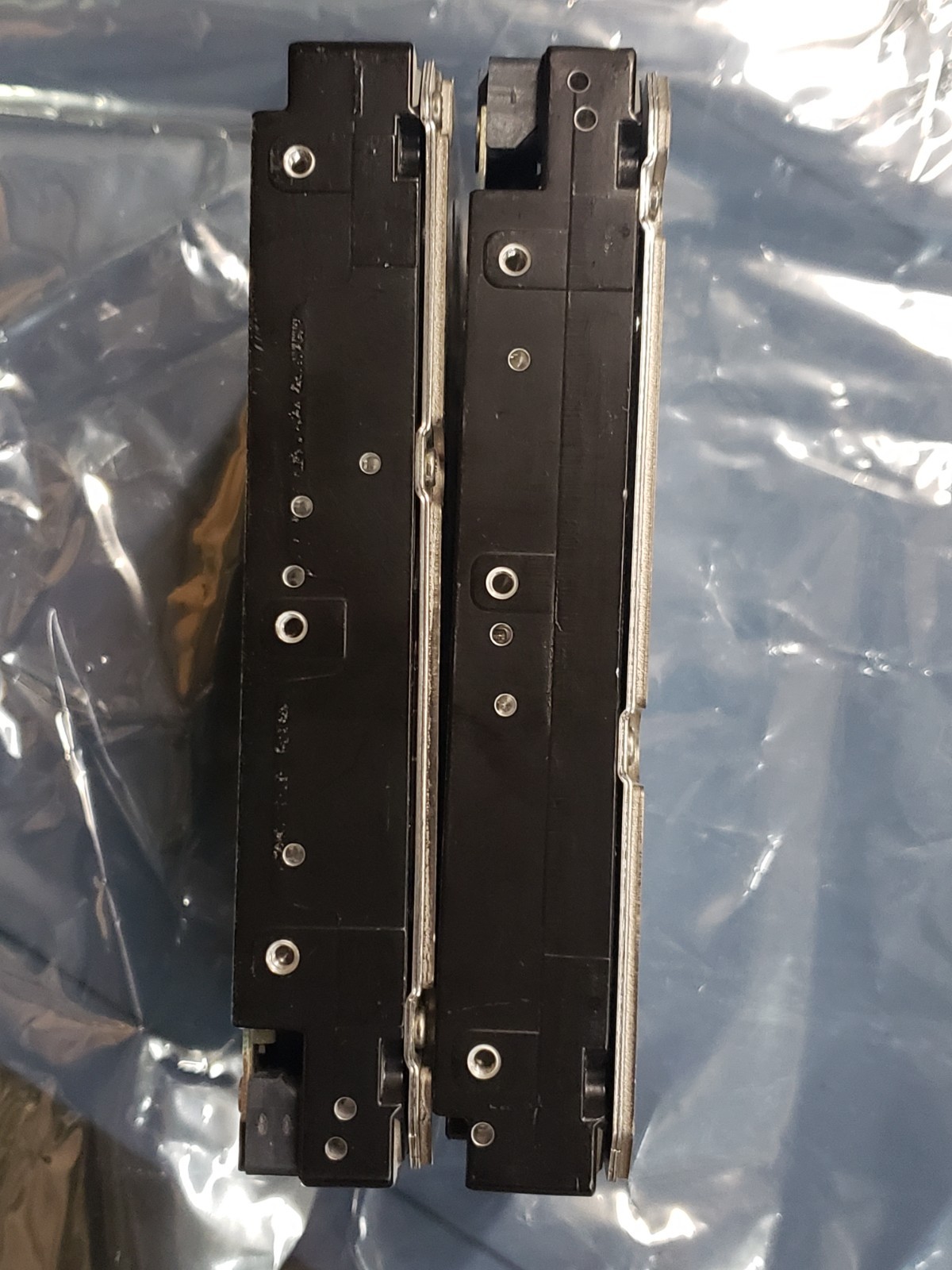 LOT OF 2 Dell Cheetah 15K.7 450GB SAS 3.5″ HDD ST3450857SS 6Gbps 9FL066
