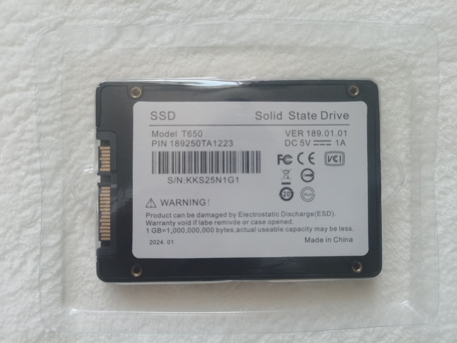 New 2.5″ SATA3 2TB SSD 520MB/s Internal Solid State Drive
