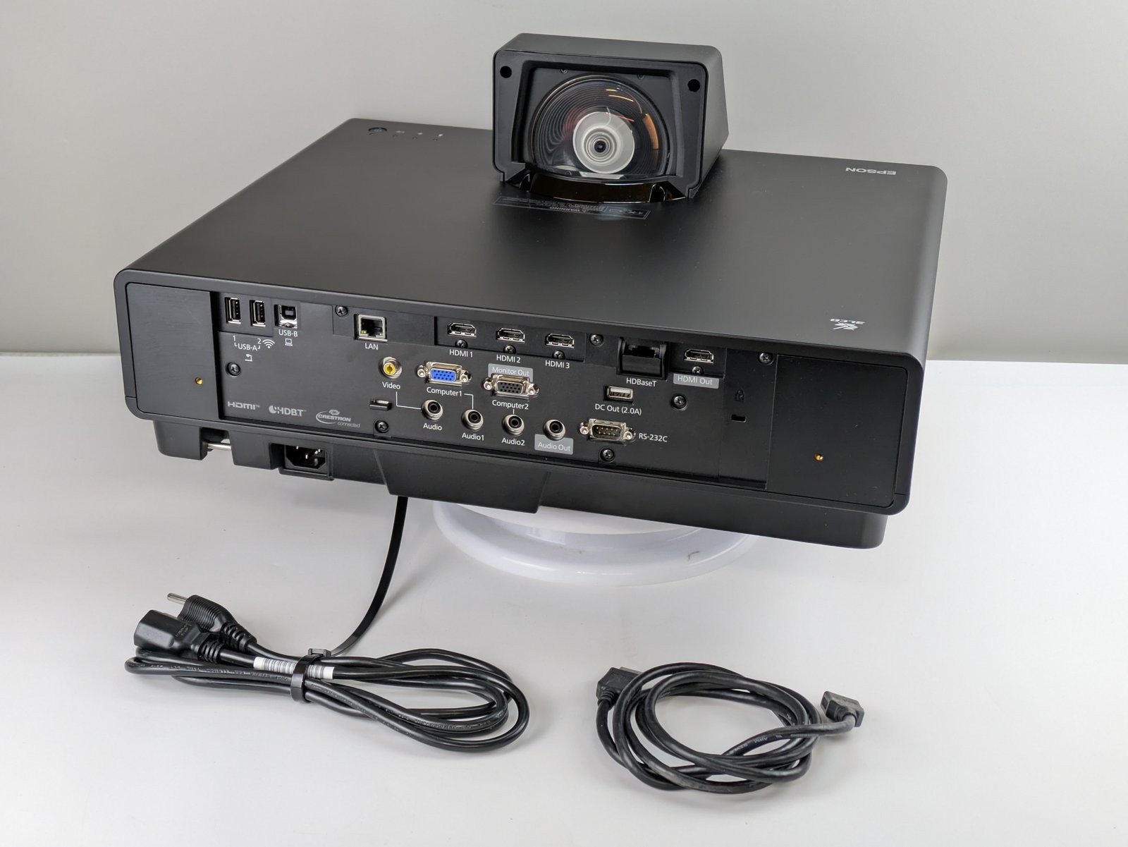 Epson PowerLite 805F 3LCD WXGA Ultra Short Throw Projector – 5,000 Lumens