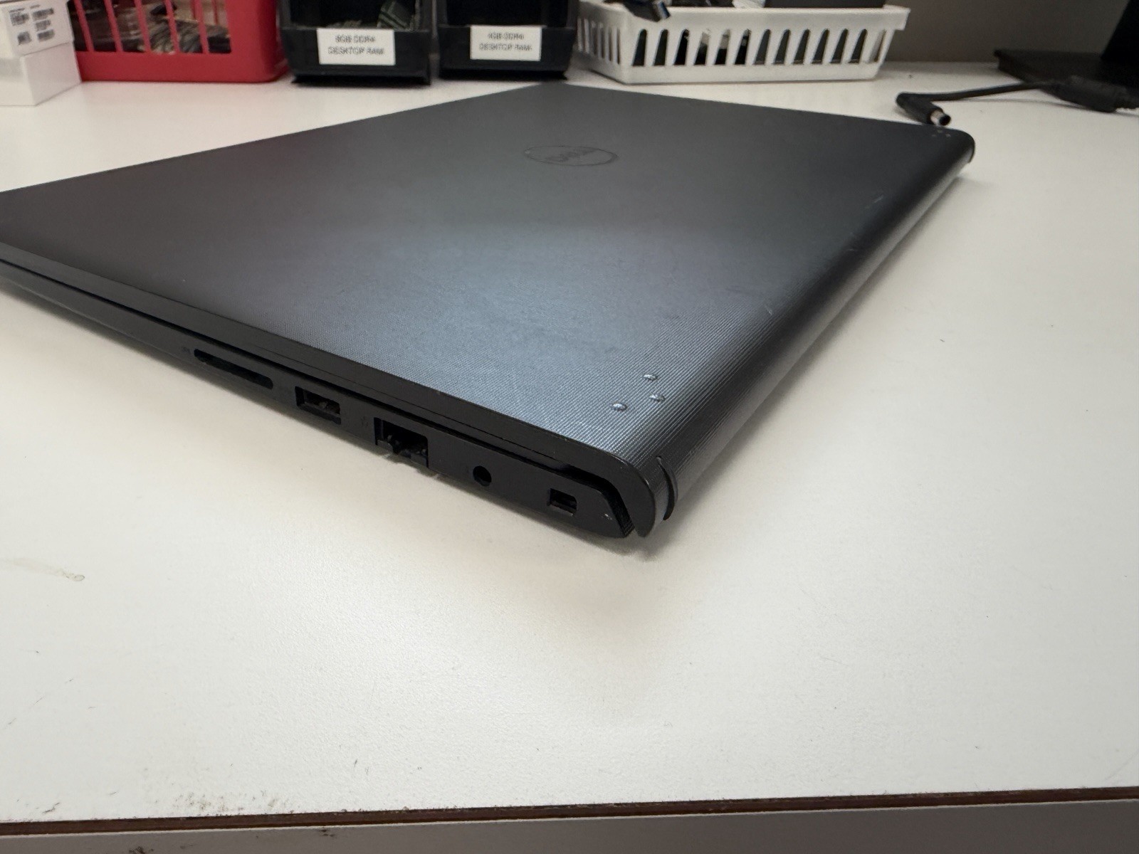 ✅ Dell Vostro 15 3510 ✅ 15.6 FHD i5-1135G7 ✅ 8GB ✅ 256GB SSD Win11 Pro READ ✅