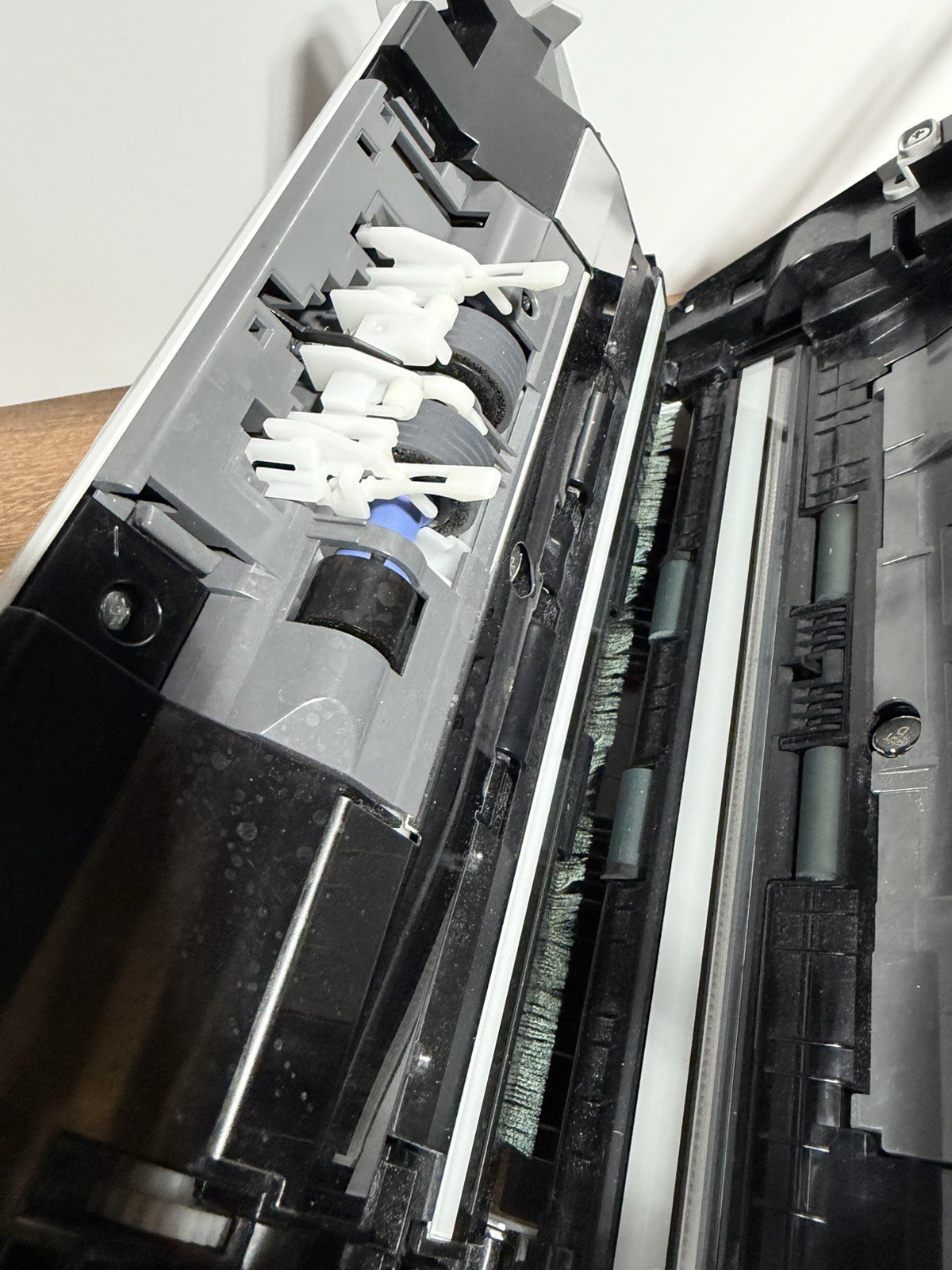 Epson DS-770 Color Duplex Document Scanner J381A W/AC ADAPTER Nice Condition