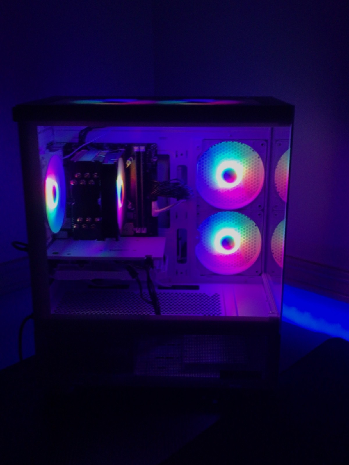 AIGAMEPC Gaming PC Desktop Computer, Intel Core i7 up to 4.0GHz, GTX 1660, white