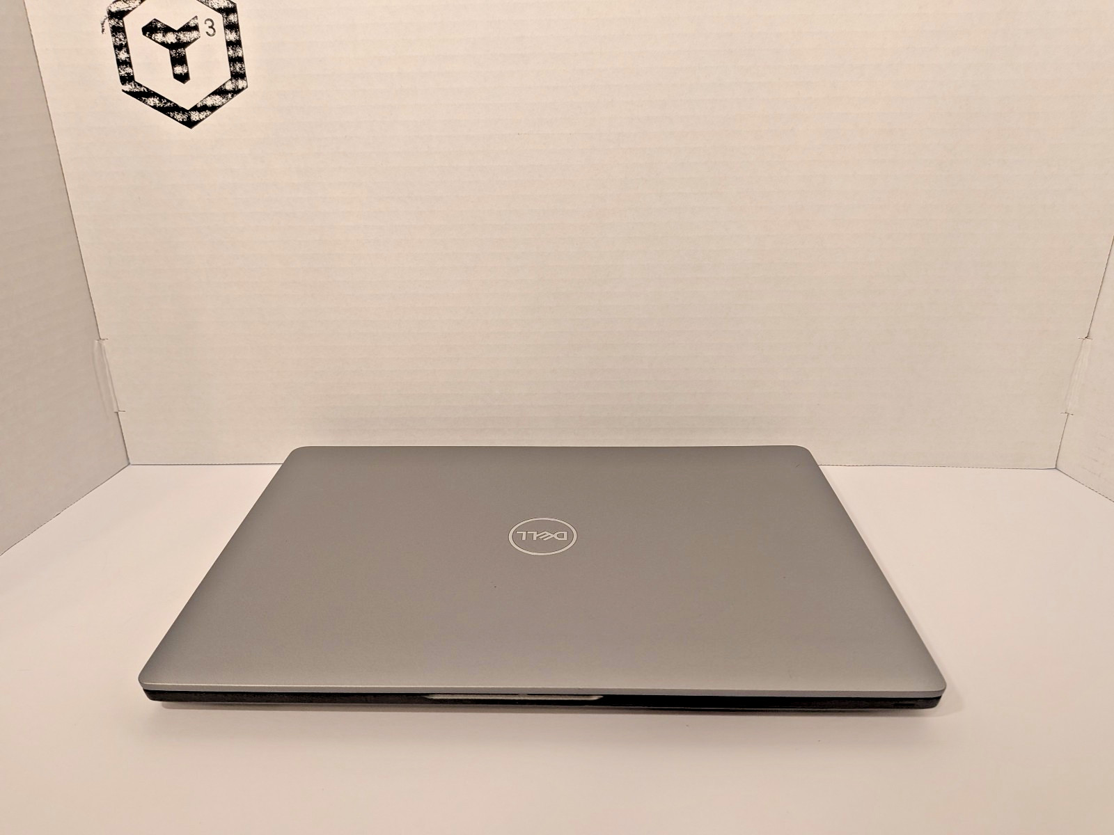 Dell Latitude 5430 | i5-1245U (10-Core) | Linux Mint 22.3 | 16GB RAM | 256GB SSD