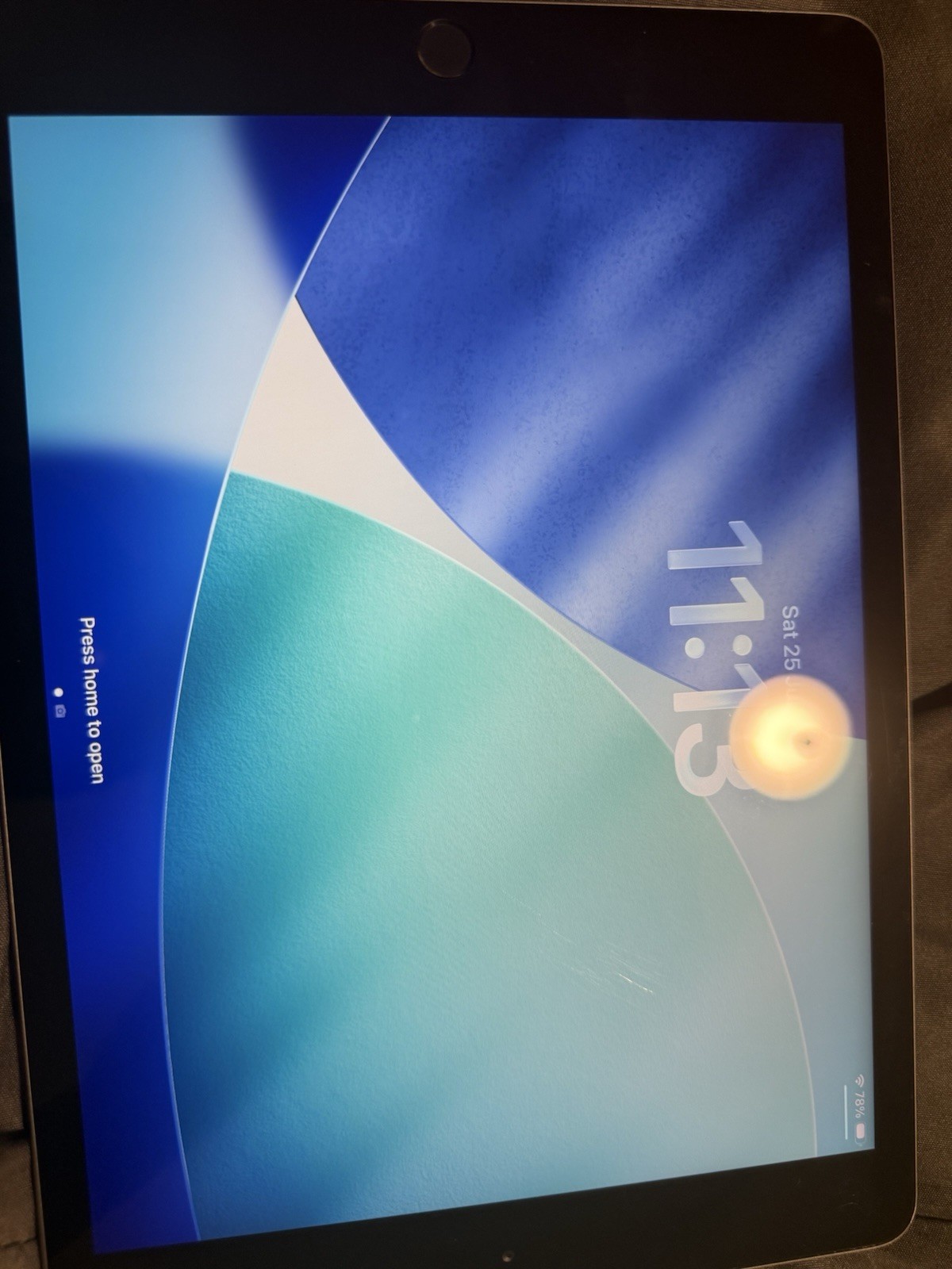 Apple iPad 8th Gen 10.2in 32GB Wi-Fi Gray A12 Bionic 3GB iPadOS