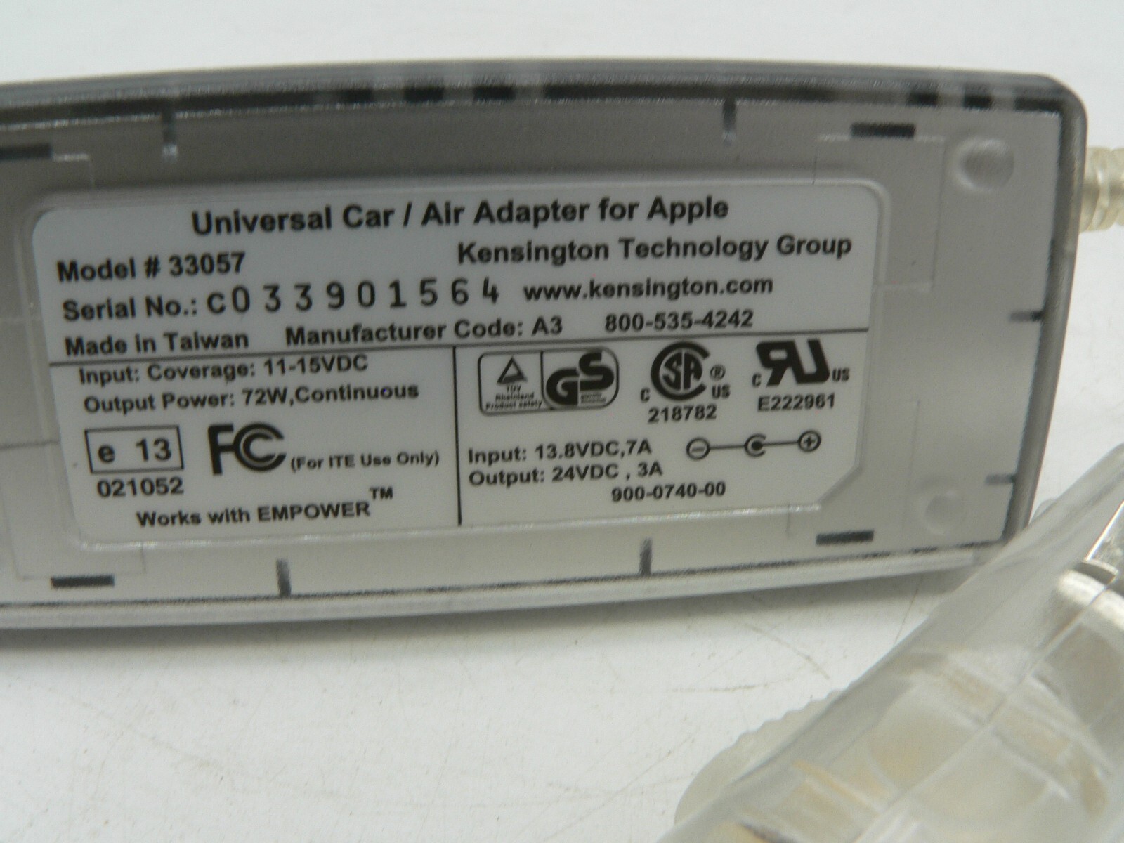Kensington 33057 Car / Airplane Air Universal Laptop Power Adapter for APPLE!