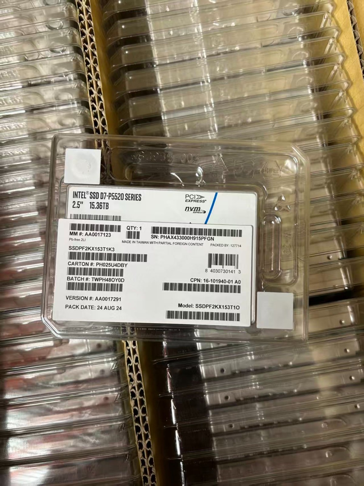 Solidigm SSDPF2KX153T1K3 D7-P5520 15.36TB PCIe4 NVMe SSD