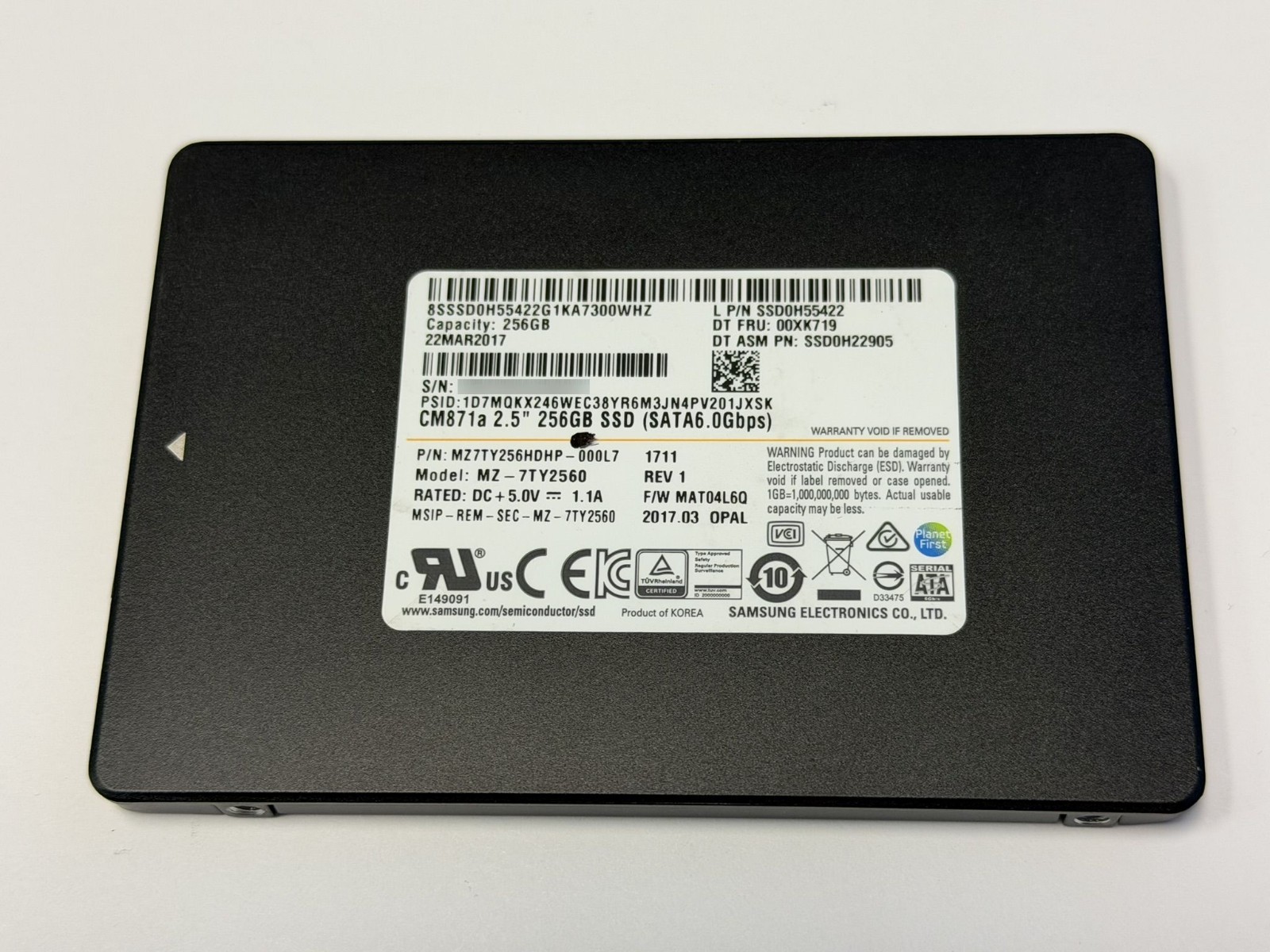 Samsung 256GB CM871a 2.5″ SSD Solid State Drive MZ-7TY2560 MZ7TY256HDHP-000L7