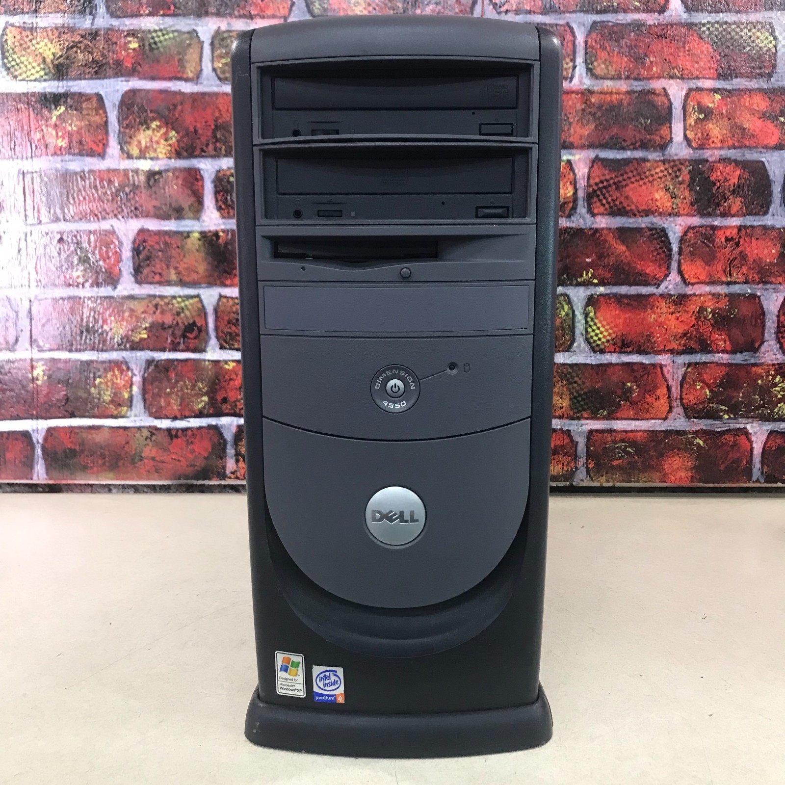 Dell Dimension 4550 PC for Retro Gaming Pentium 4 2.66GHz 1.5GB RAM (Windows XP)