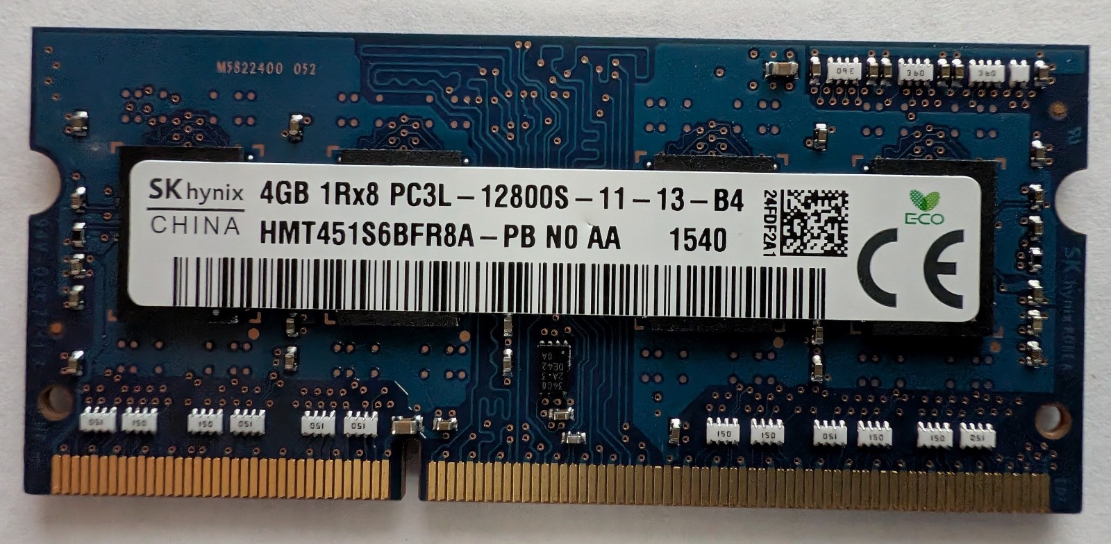 Lot of 4 RAM modules, see description for details. Free shipping.