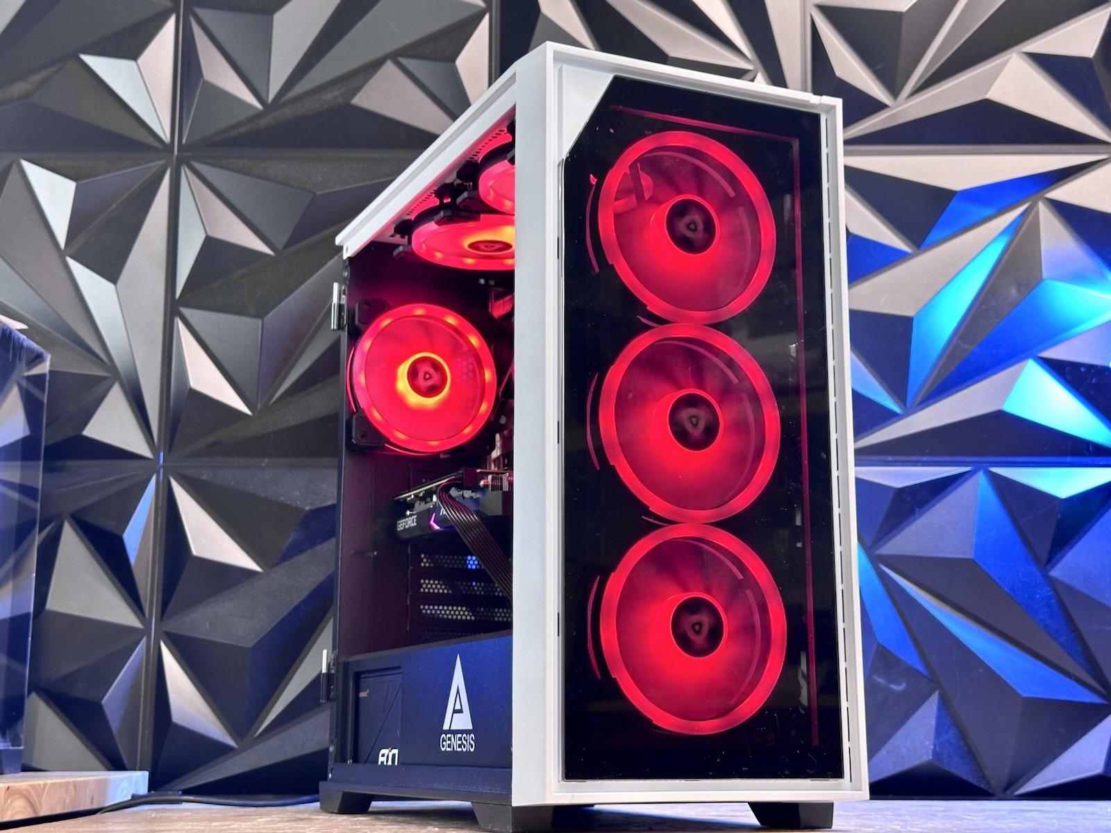 Ryzen 7 32 GB RAM, 2TB SSD Gaming Computer Desktop PC Nvidia RTX 5060