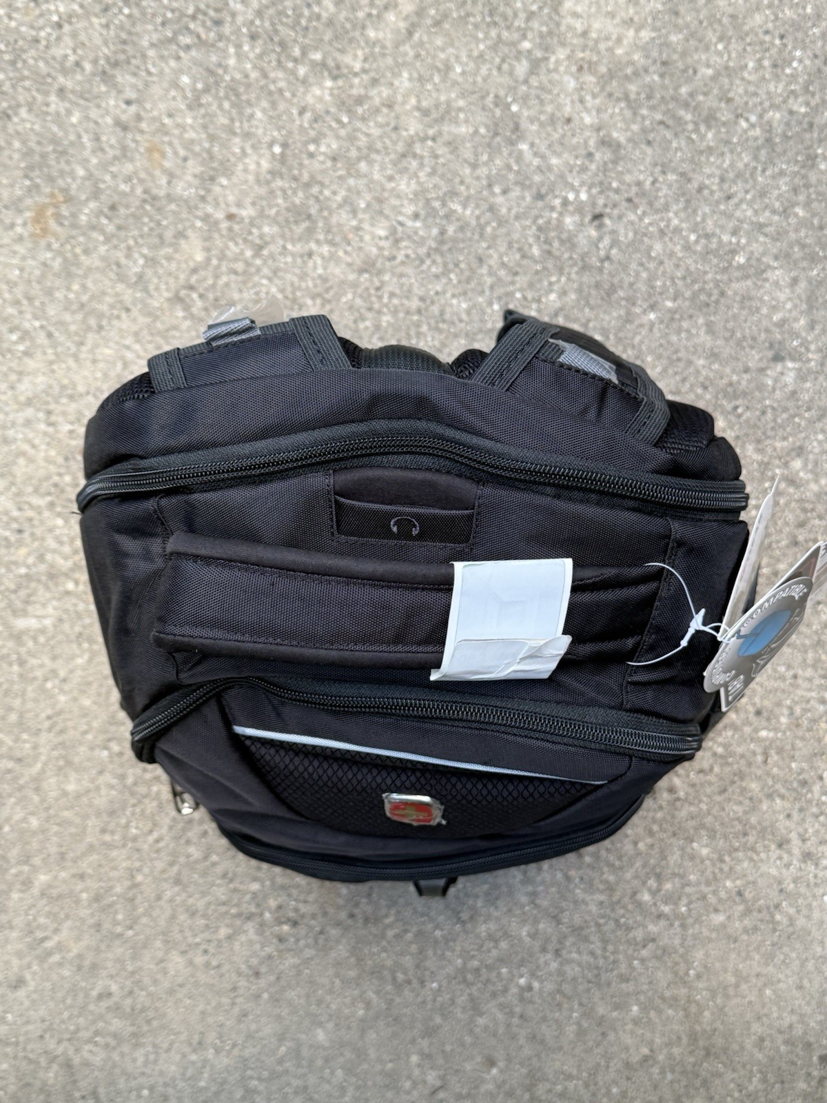 NEW SwissGear Black Computer Backpack with 15″ Laptop Sleeve & Tablet Safe – NWT