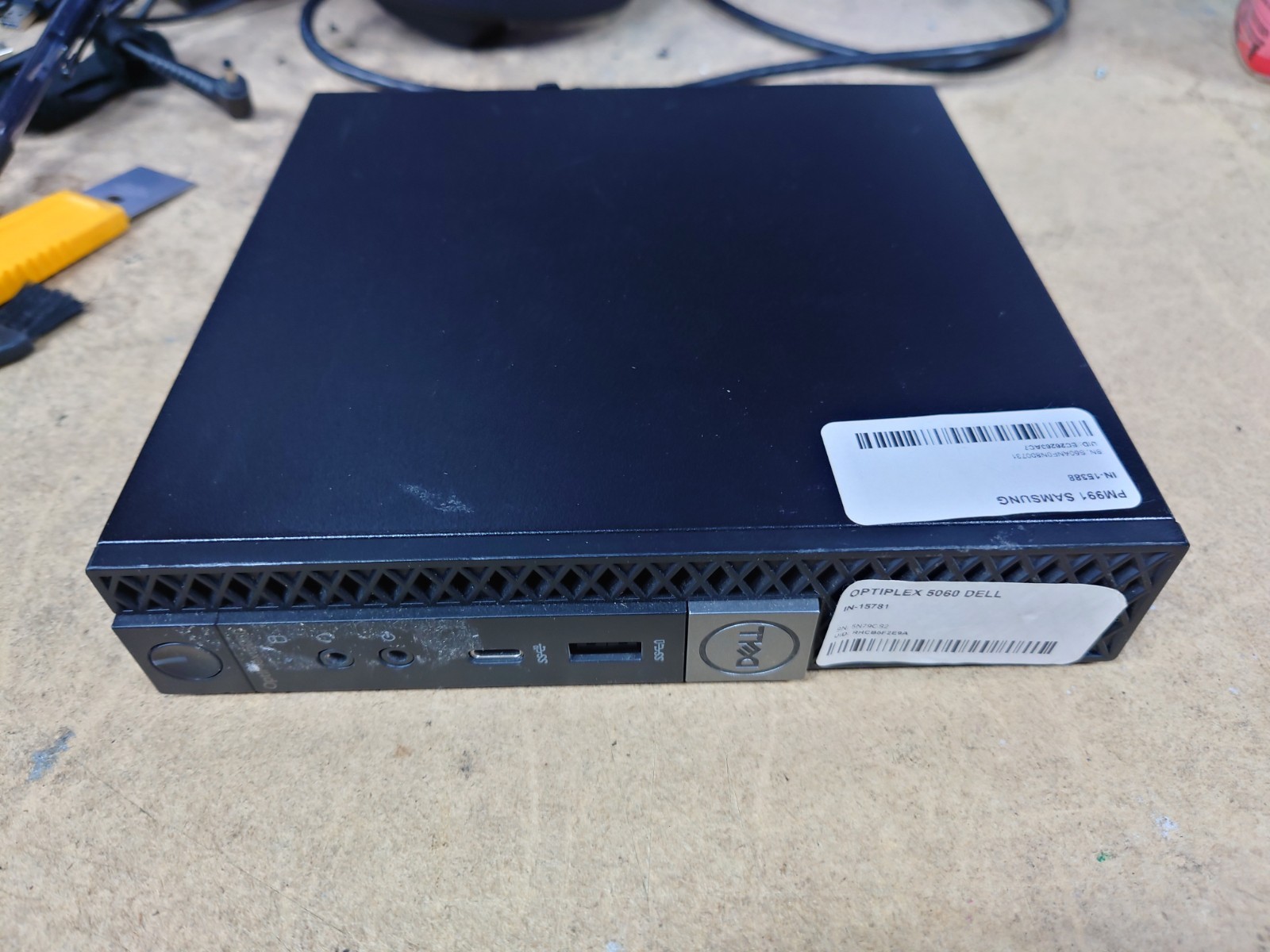 Dell OptiPlex 5060 USFF i7-8700T 16GB RAM 256GB SSD No OS/SSD