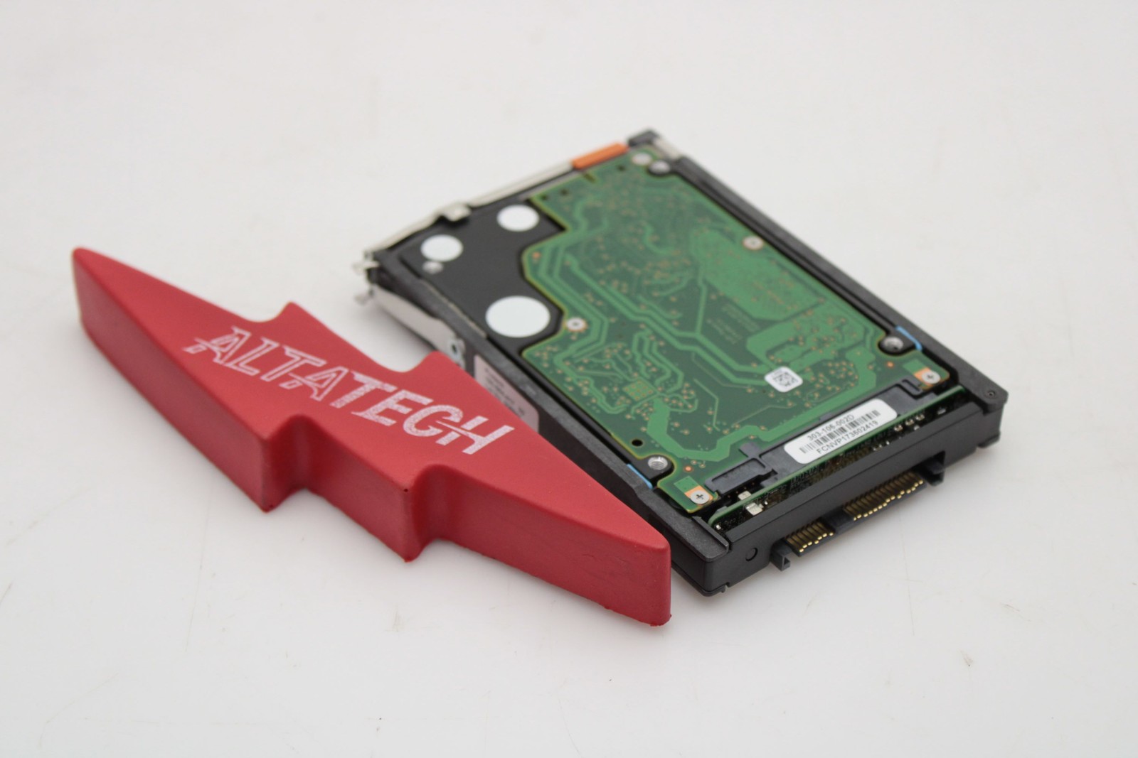 EMC 005051367 1.2TB 10K SAS 2.5 6G VMAX
