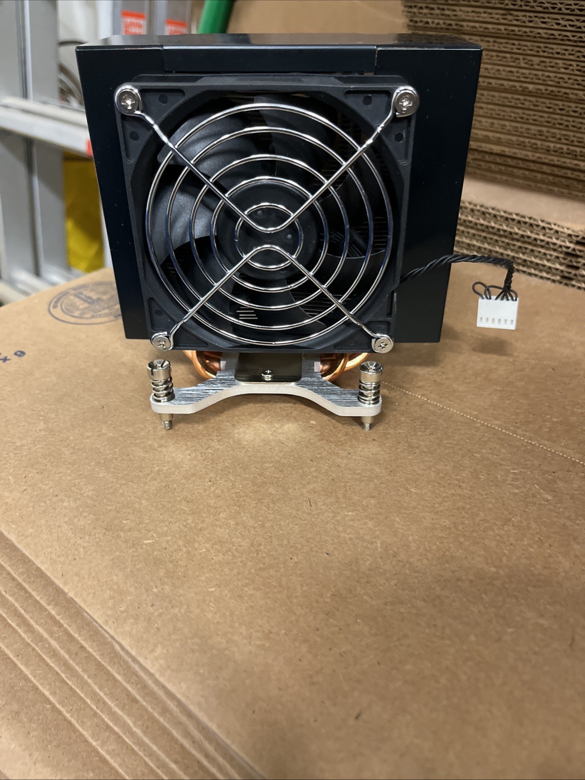 749554-001 Hewlett-Packard Z440 Workstation CPU Processor Heatsink with Fan