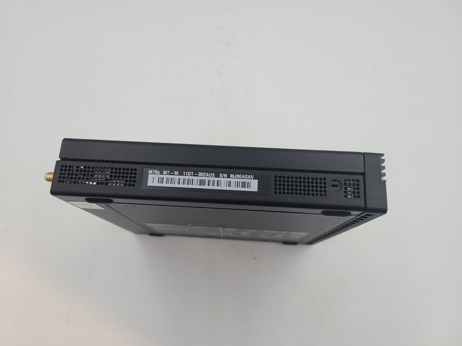 Lenovo ThinkCentre M70q Gen 2 i5-10400T 2.00Ghz 16GB RAM 256GB SSD Win 11 Pro