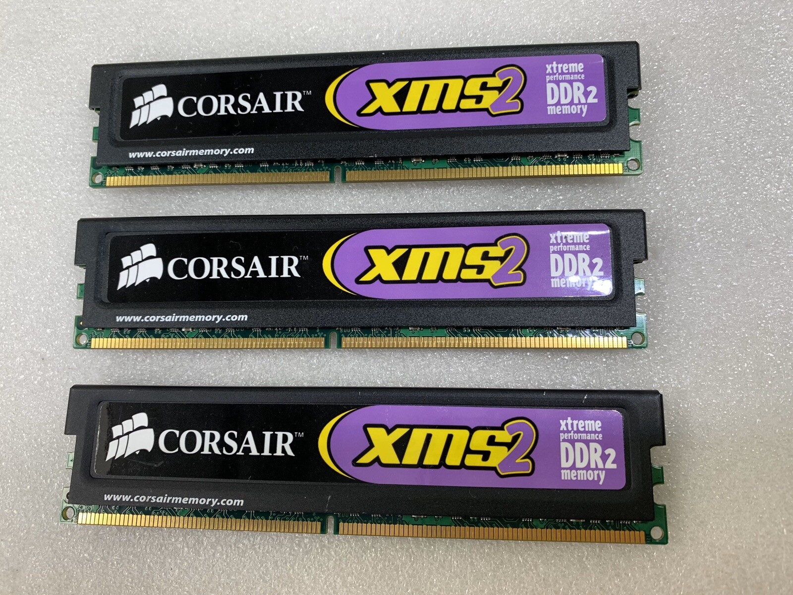 Corsair DDR2 3GB (3x 1GB) Xtreme Perf XMS2-6400 CM2X1024-6400C4 RAM Desktop