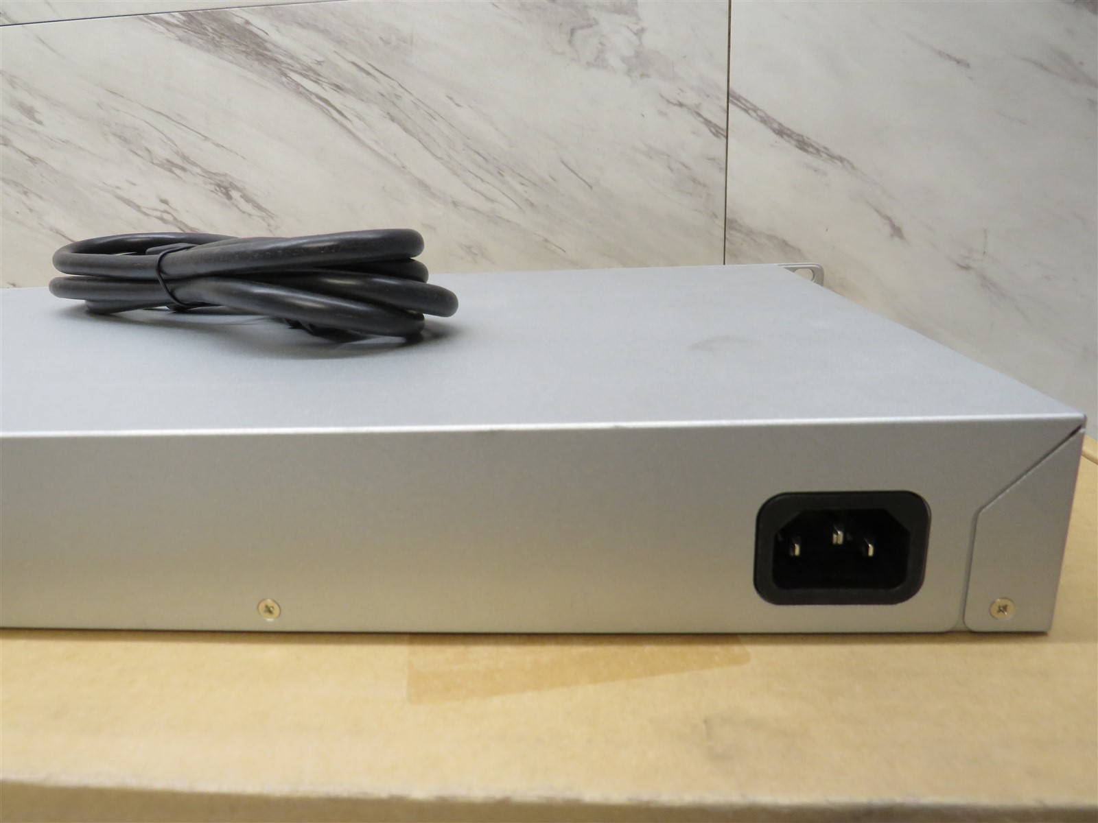 Cisco Meraki MX85-HW ROUTER/SECURITY APPLIANCE *UNCLAIMED*