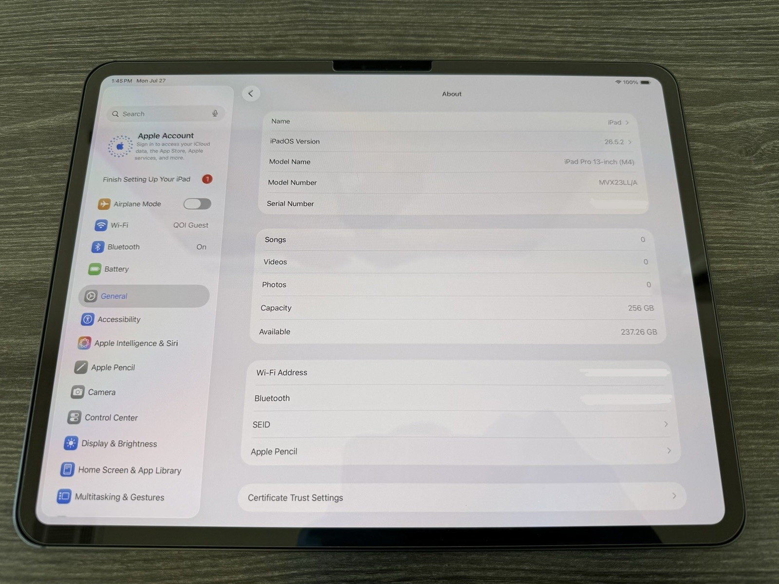 Apple iPad Pro 13-inch 256GB Wi-Fi Bundle, Apple Pencil Pro & Smart Folio Case