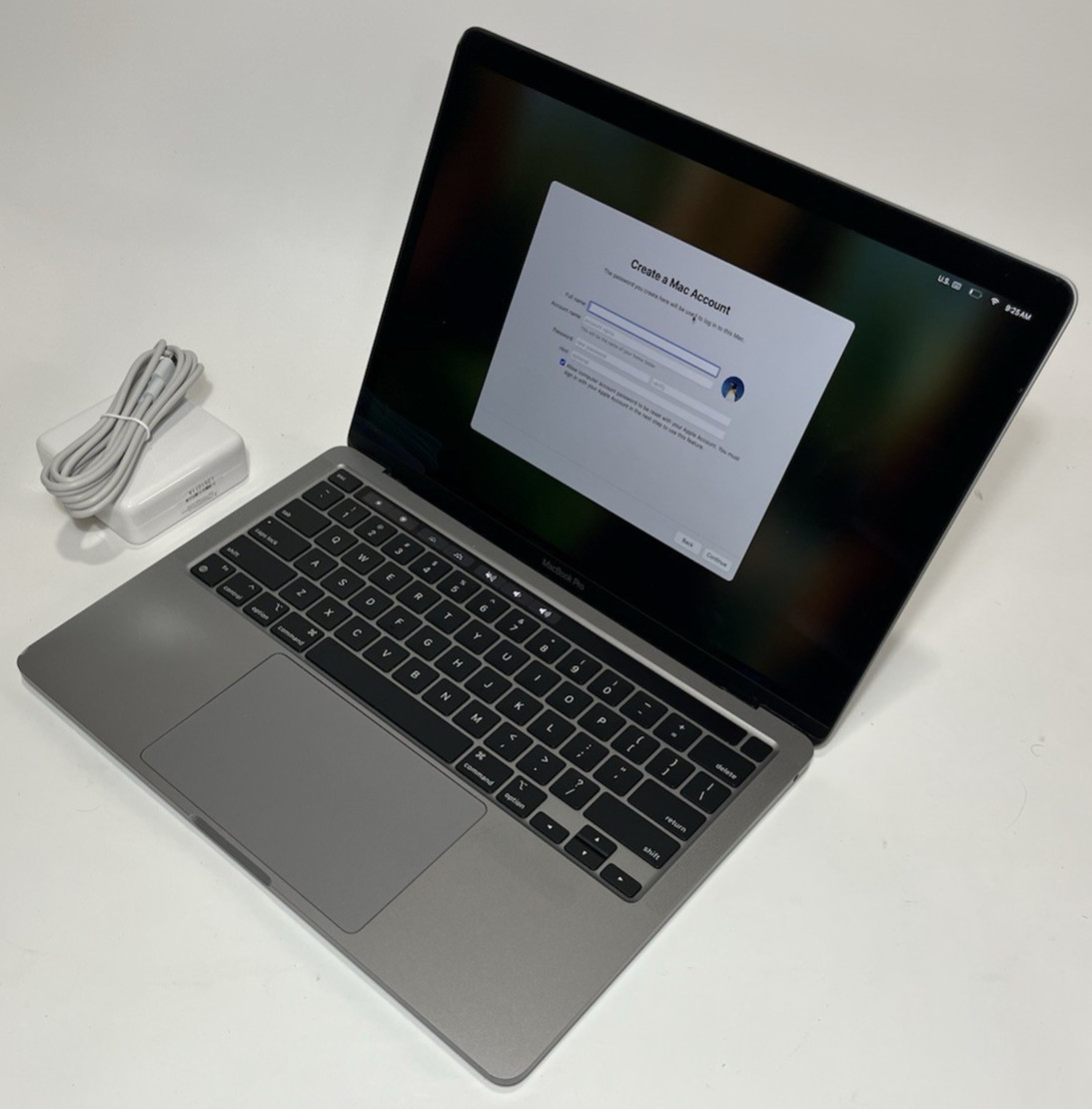 Apple MacBook Pro 13″ 2020 M1 A2338 – 8GB RAM – 256GB SSD – Space Gray – w A/C