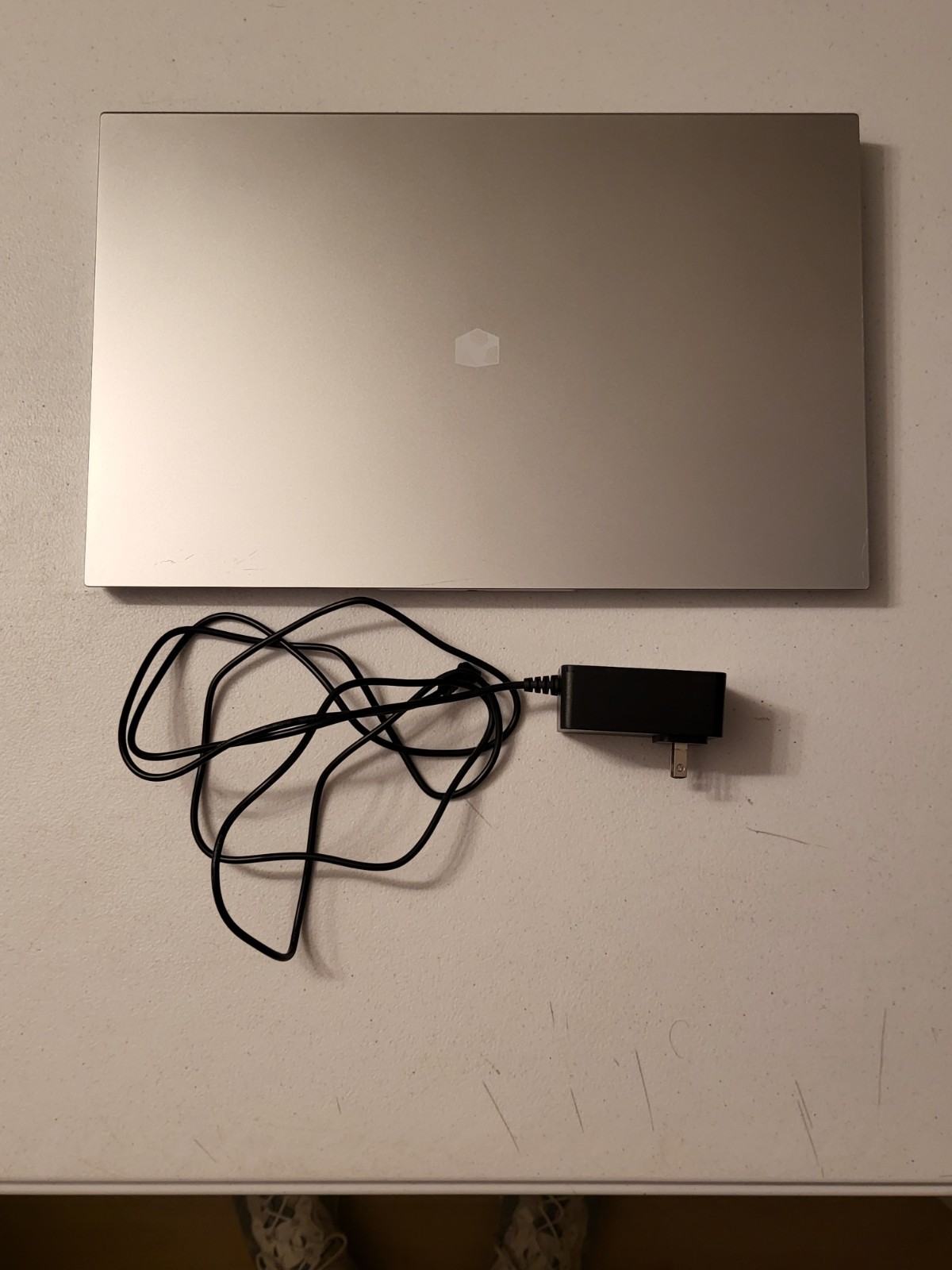Gateway GWNR5L1746 Laptop, 17.3″ FHD Ryzen 5 5500U 2.1GHz AMD Radeon Win 11