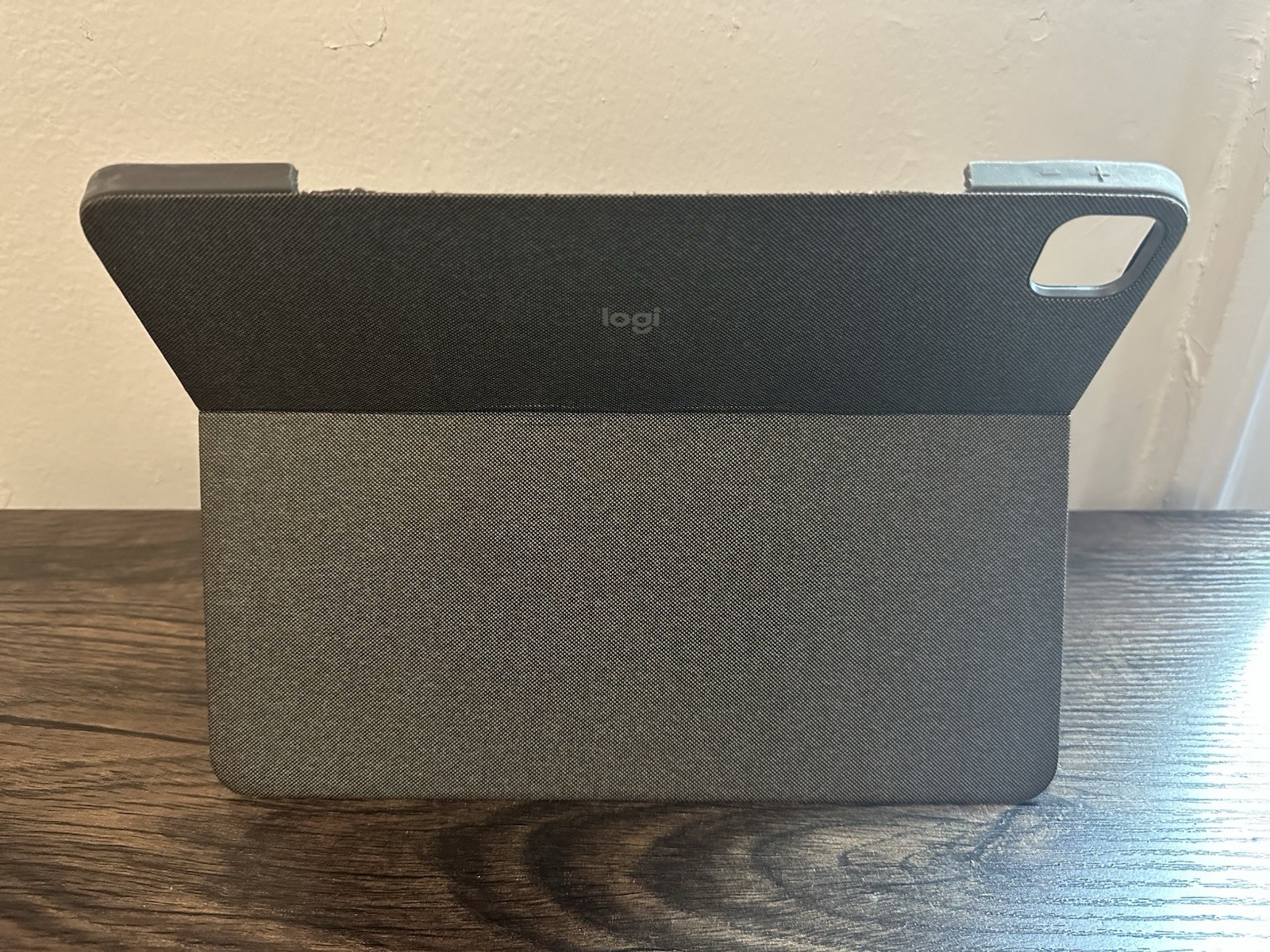 Logitech Combo Touch 2-in-1 Keyboard + Case for iPad Pro 12.9 inch – Oxford Gray