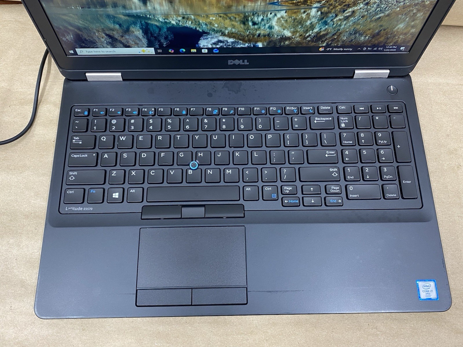 Dell Latitude E5570 1920×1080 – i7-6600U – 8GB – 128GB SSD – Win 10 Pro READ