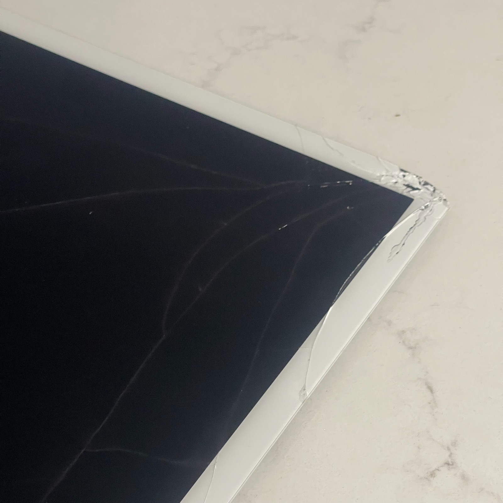 OEM Apple iMac 24″ M1 A2438 A2439 A2873 A2874 LCD Display Screen Crack 661-16573
