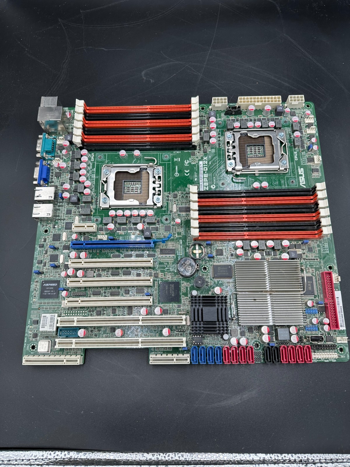 ASUS Z8PE-D12X Dual LGA1366 Server Motherboard DDR3 EEB Intel 5520