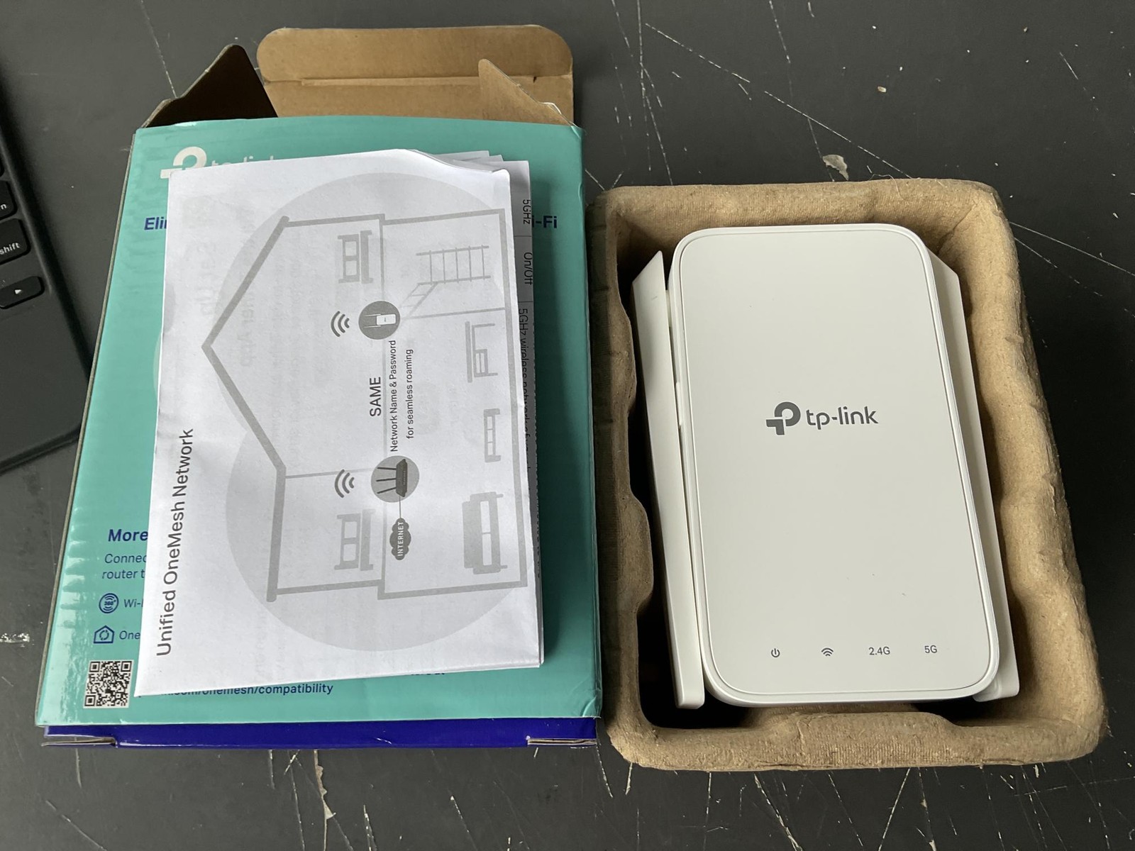 TP-Link AC1200 RE315 WiFi Extender, 5GHz/2.4GHz, Up to 1500 Sq.ft, 30 Devices,