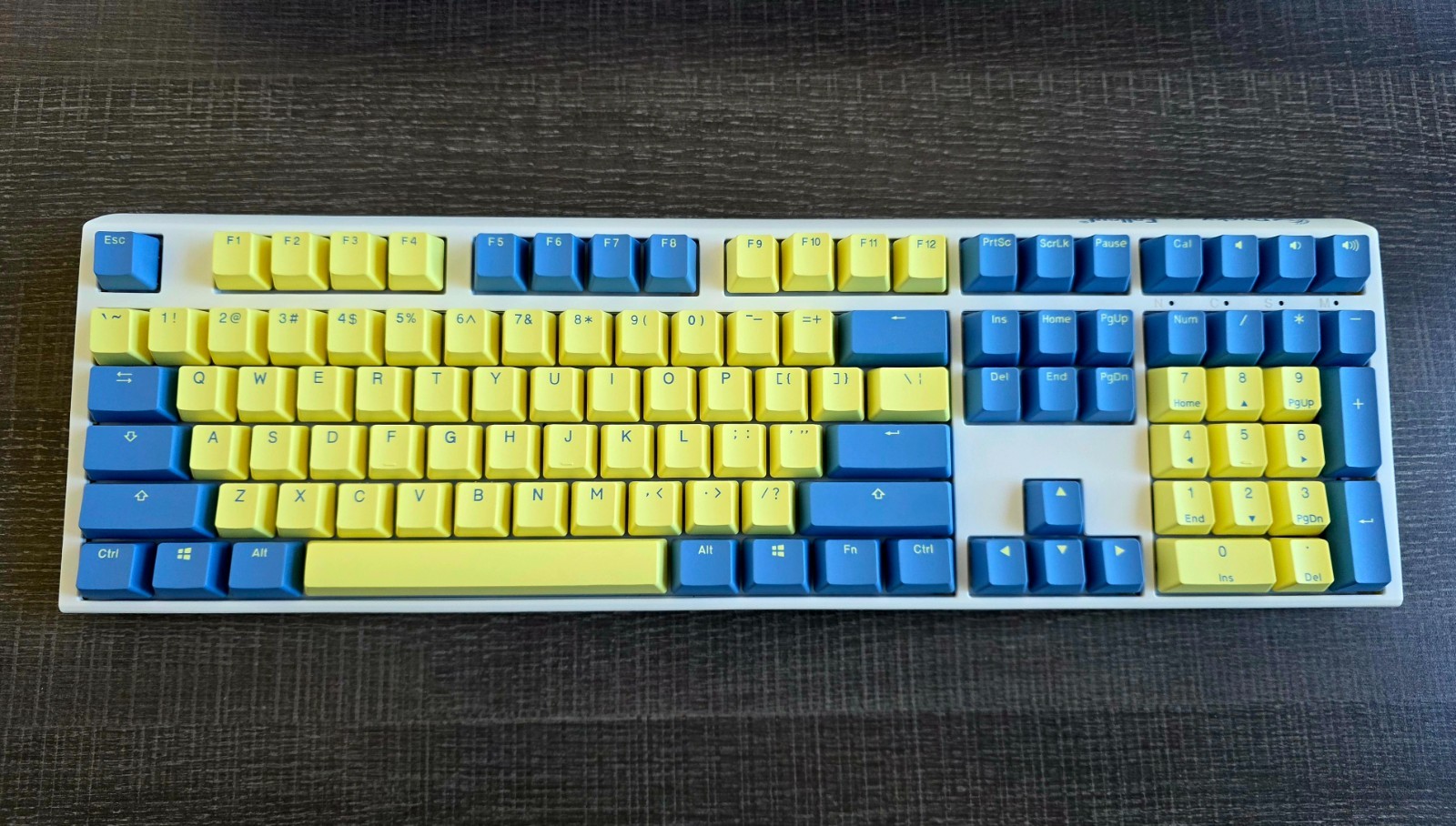 Ducky x Fallout Vault-Tec Edition wired Keyboard w/ Cherry MX Red