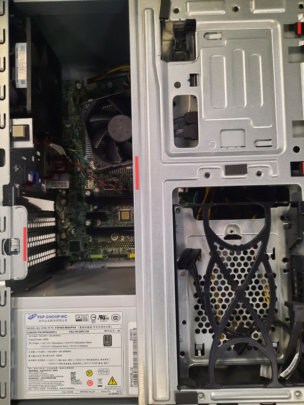 Lenovo ThinkStation P330 i7-8700 3.20Ghz 32GB DDR4 NO HDD NO OS