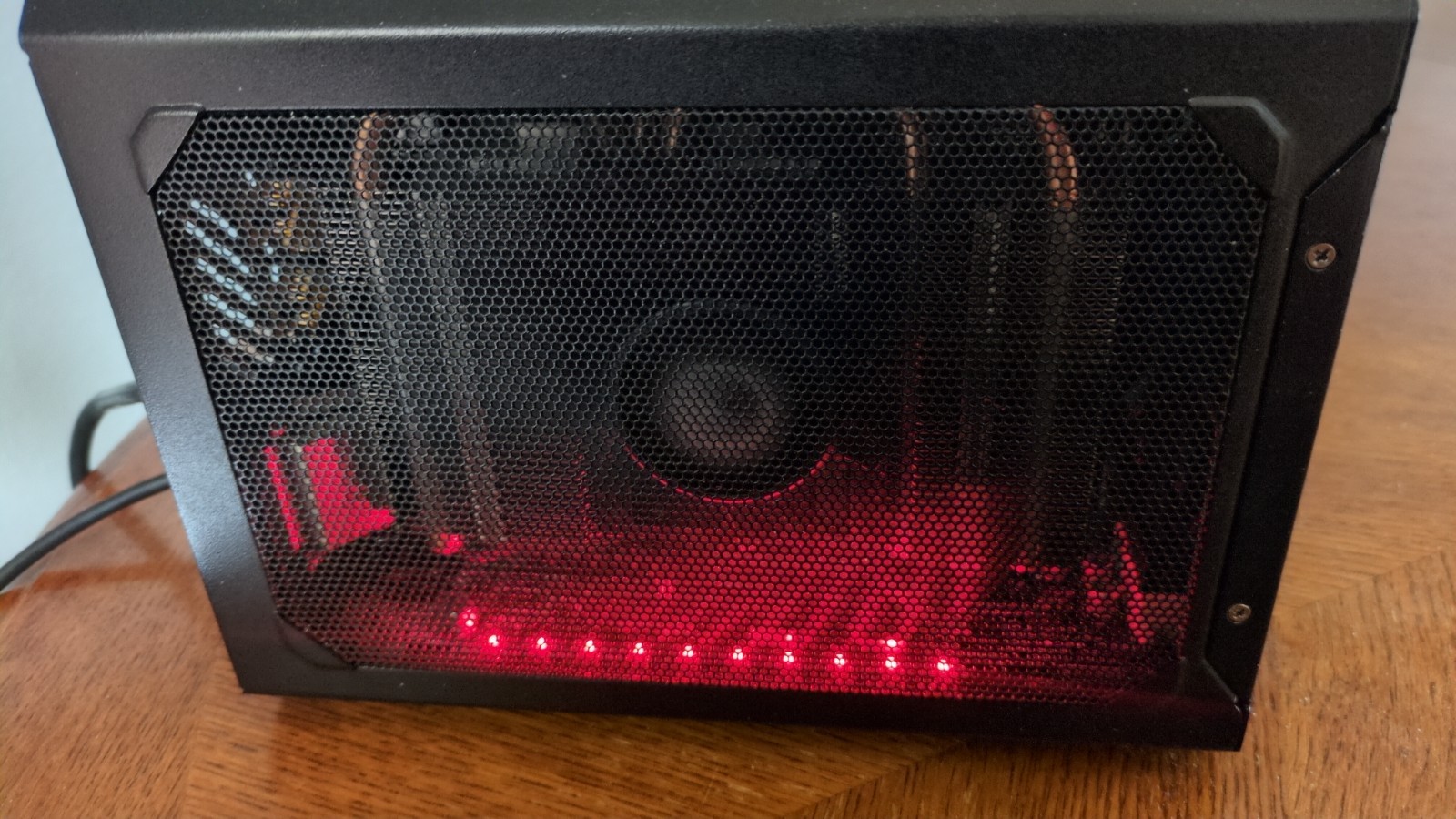 Gigabyte AORUS GTX 1080 Gaming Box EGPU Thunderbolt 3 GV-N1080IXEB-8GD