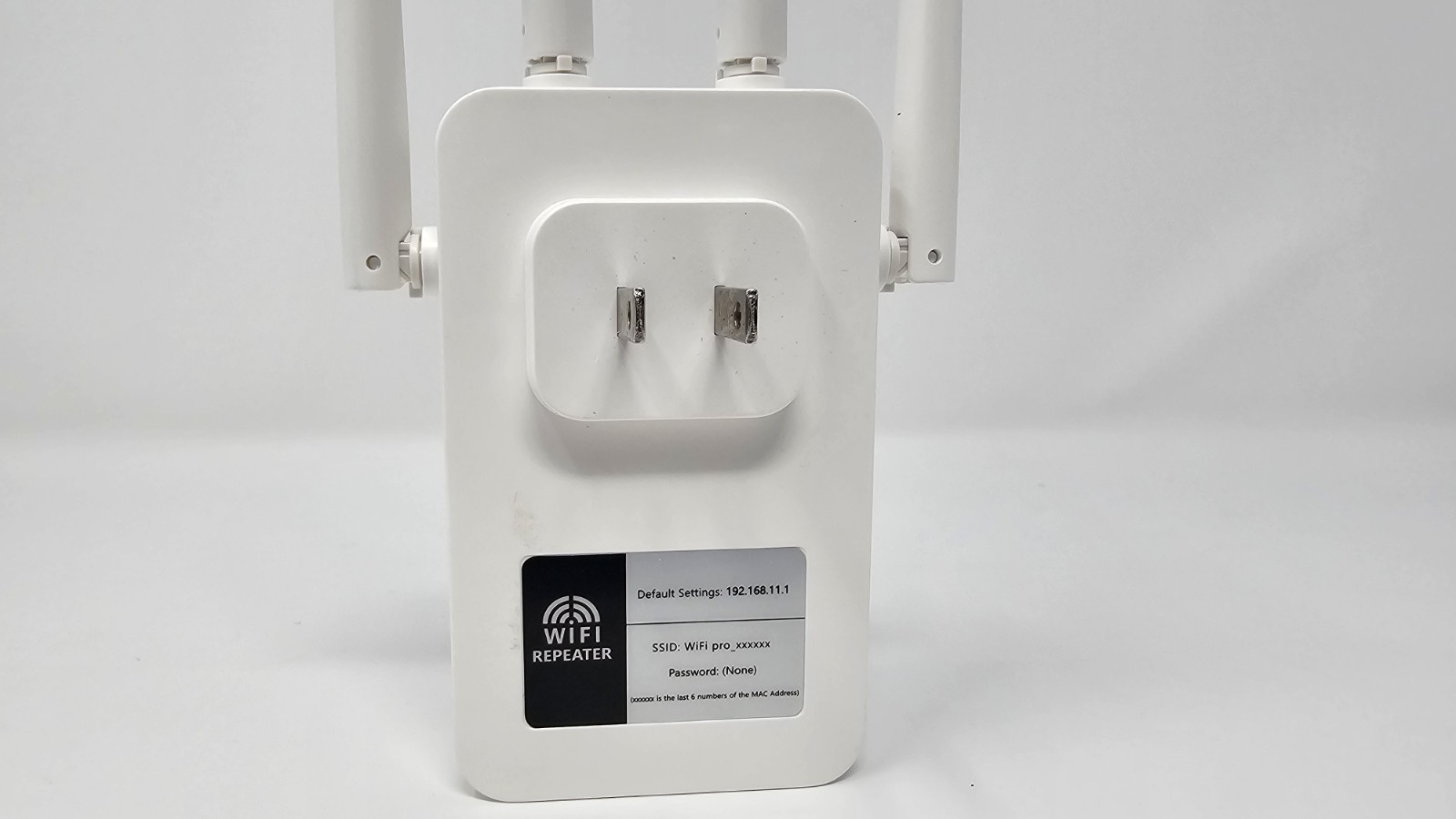 ROQRL WiFi Extender Signal Booster AC1200 Dual Band 5.8ghz/2.4ghz