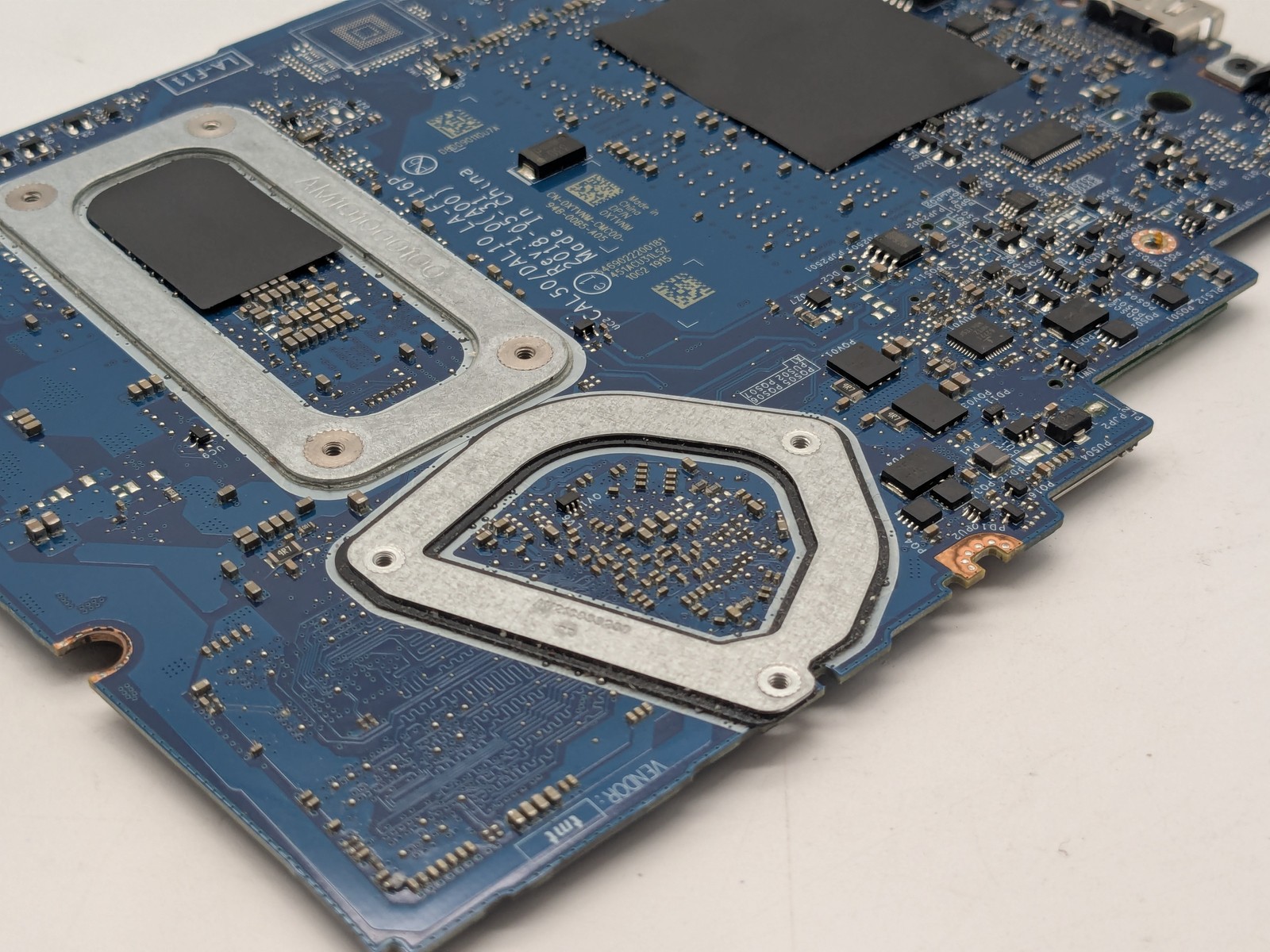 Genuine Dell Latitude 3490 3590 Motherboard Intel Core i7-8550U/1.8GHz XTVNM