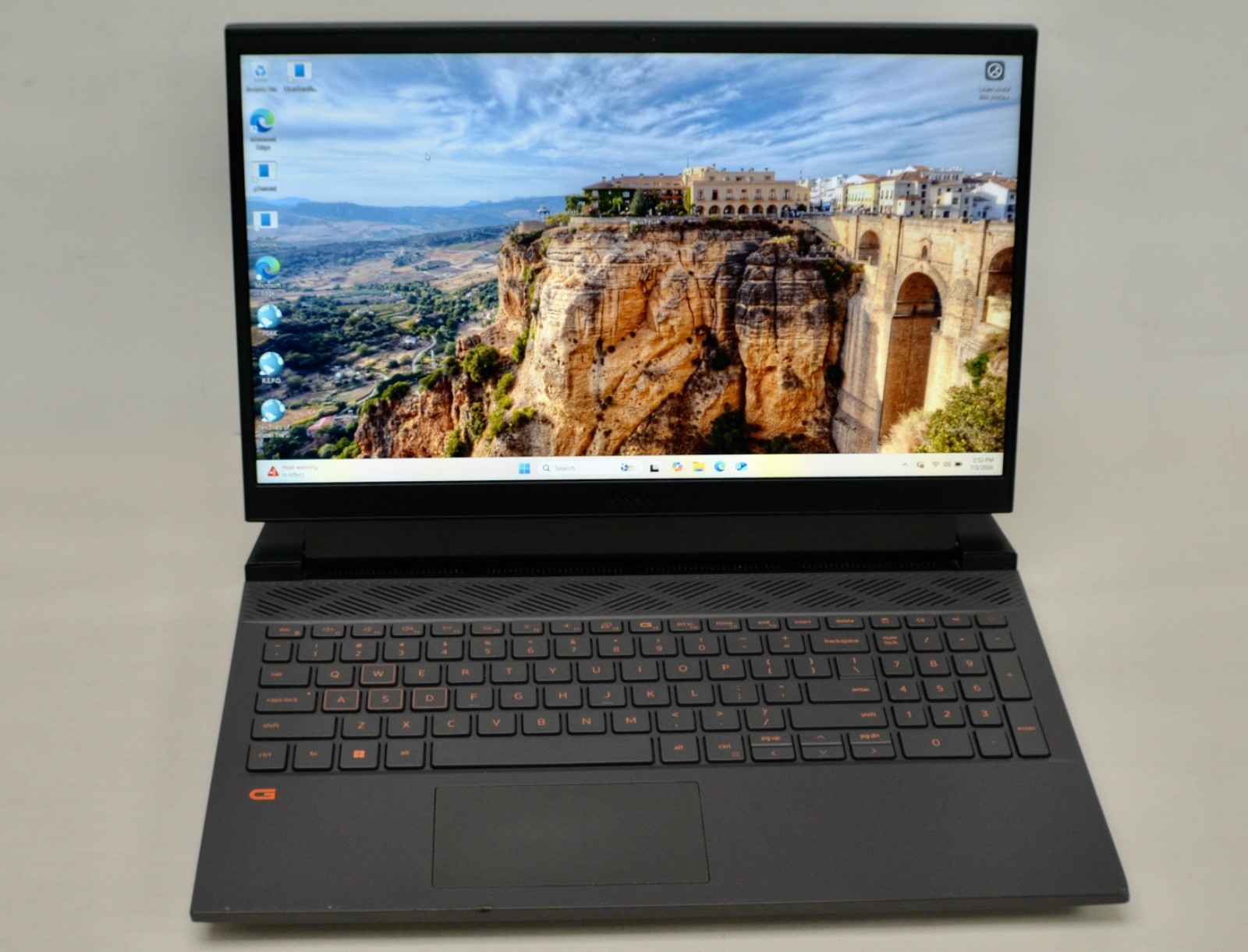 Dell G15 5520 15.6″ Gaming Laptop intel core i7 12 th gen 16 gb ram RTX 4060