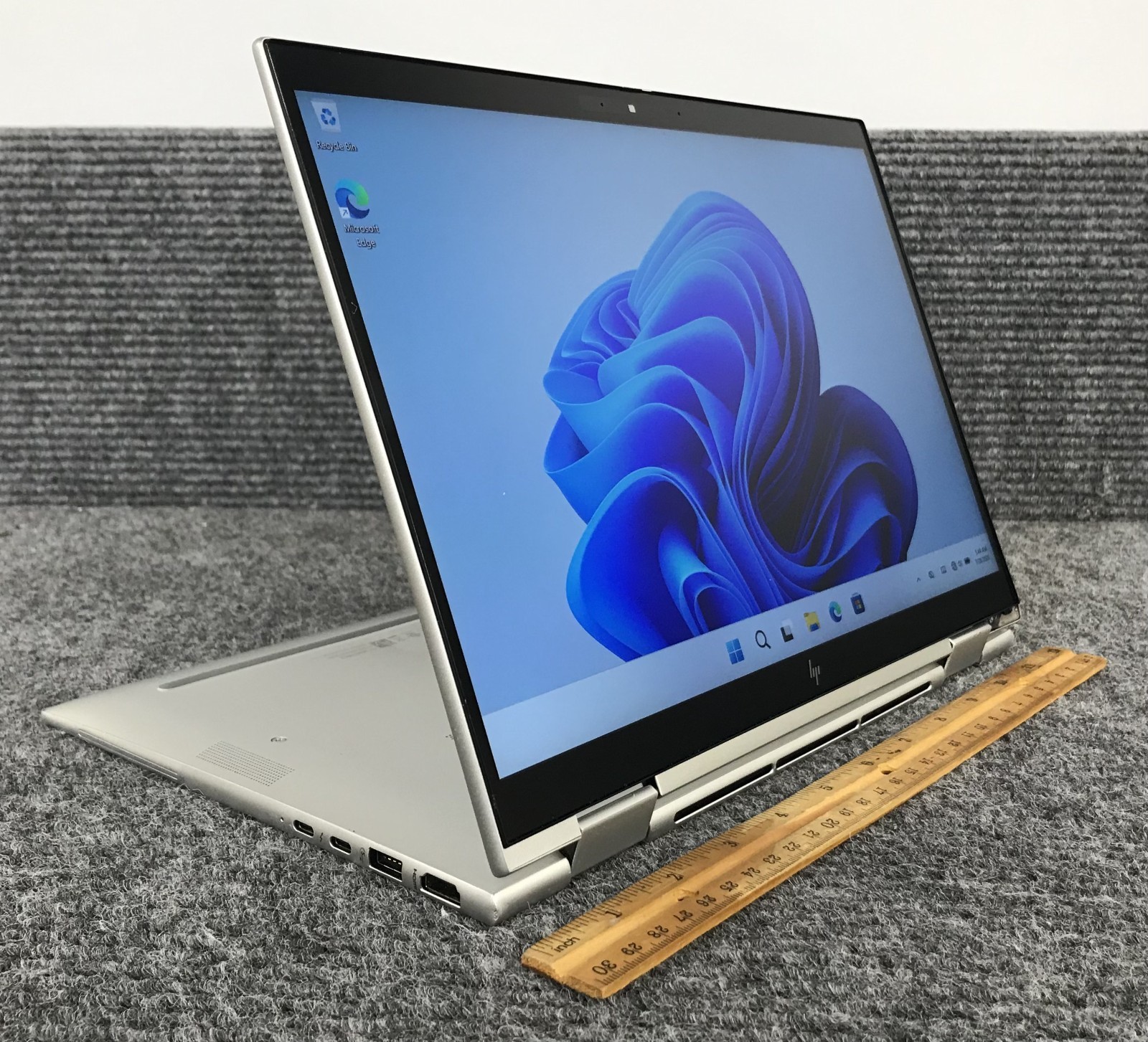 HP Elite x360 830 G11 14″ 2-in-1 Laptop Ultra 5 125U 16GB RAM 256GB NVMe