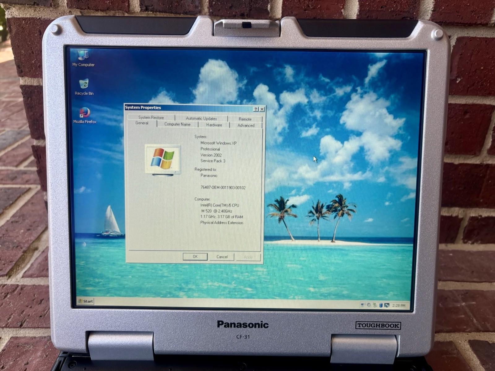 Panasonic Toughbook CF-31 MK1 Core i5 @2.40GHz 4GB 500GB HHD Win XP Rugged DVD