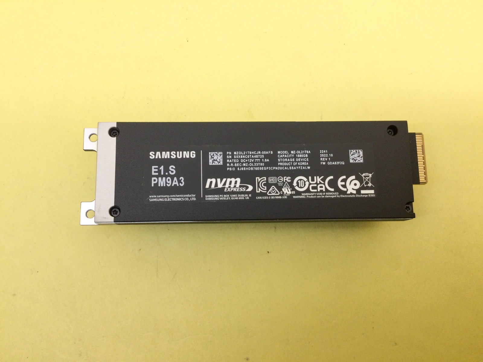 MZ-OL21T9A Samsung PM9A3 1.92TB E1.S NVME PCIE4.0 SSD MZOL21T9HCJR New