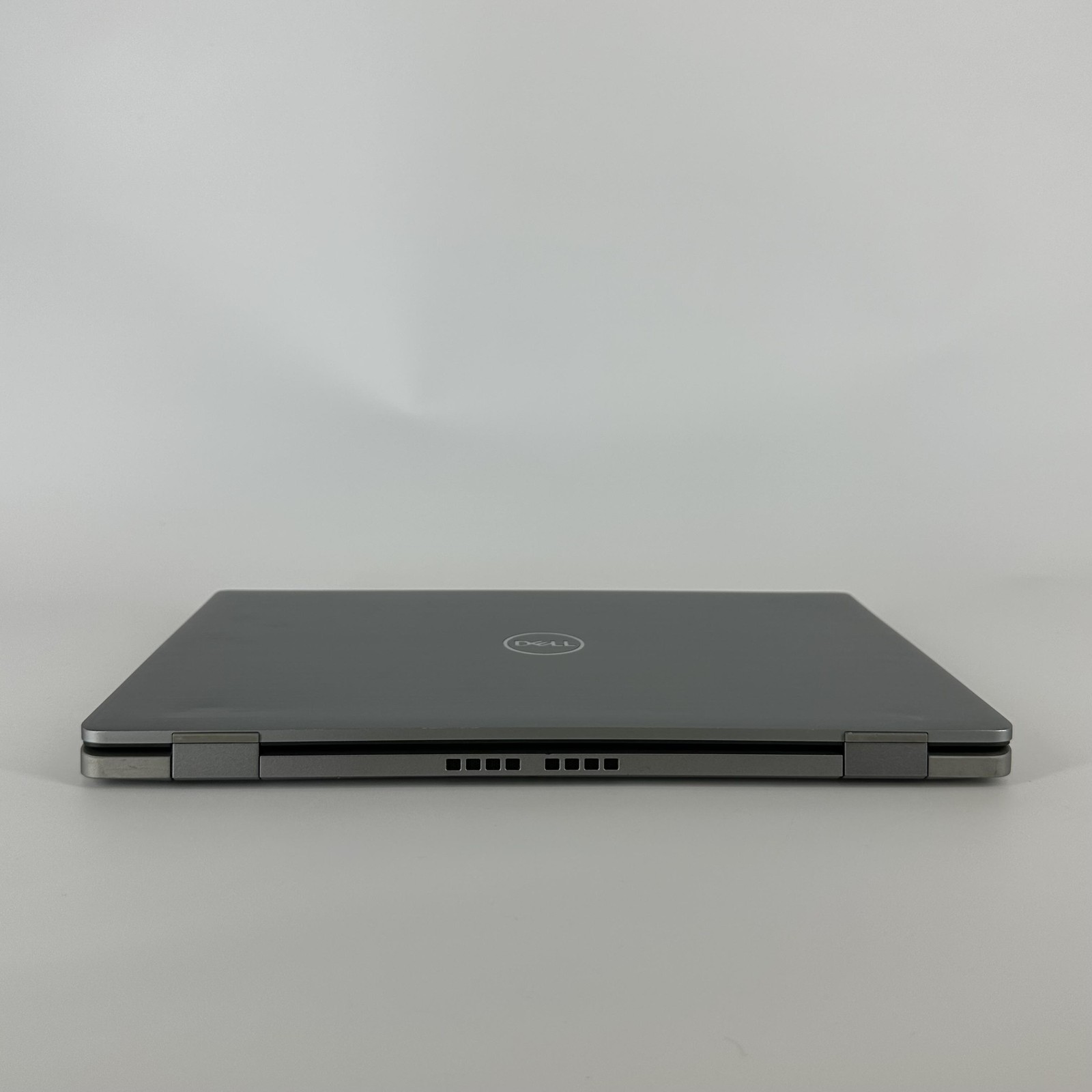 Dell Latitude 7430 14 Gray FHD 1.7 GHz i7-1255U 16GB 512GB SSD Good