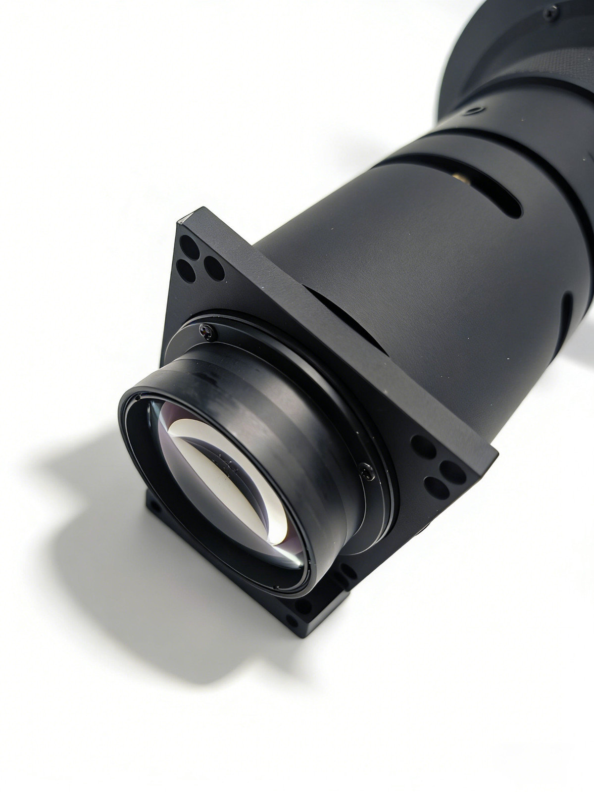 0.78-0.81:1 Projector Lens for Panasonic PT-VMZ82、VMZ72、VMZ62、VMZ71、VMZ61、VMZ51