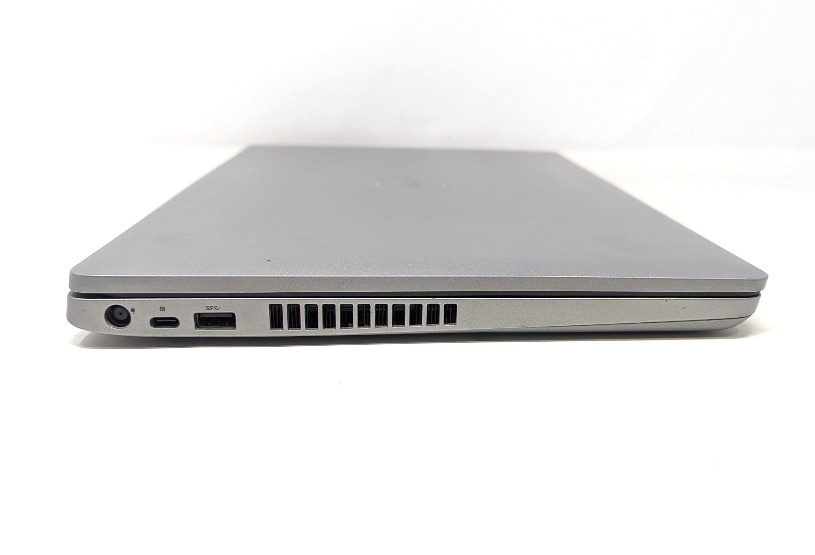 Dell Latitude 5510 – Intel Core i5-10210U 1.6 GHz 8GB DDR4 RAM 512GB SSD No OS
