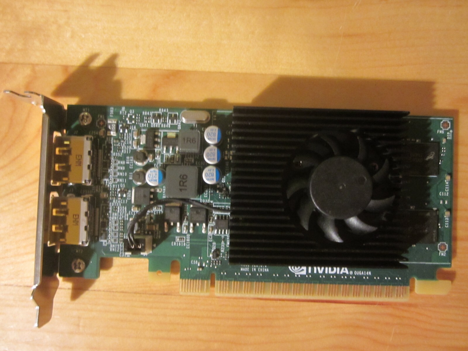 Dell CNRTY NVIDIA GT 730 2 x DisplayPort 2GB GDDR5 Low Profile Video Card